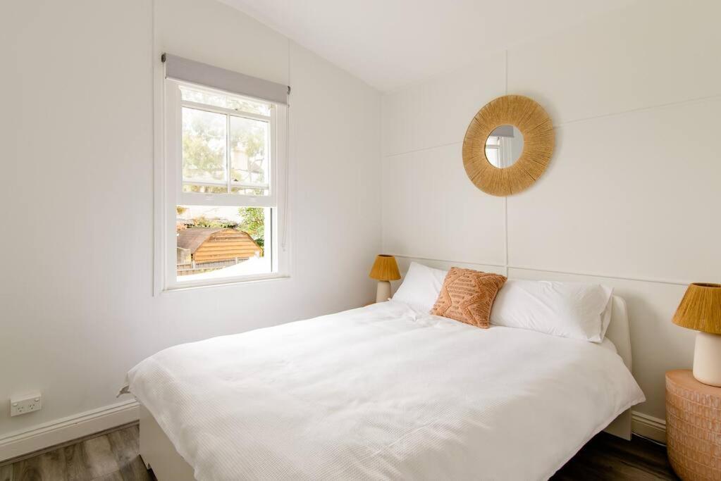 Beautiful & Ultra Convenient 4-bdrm Terrace