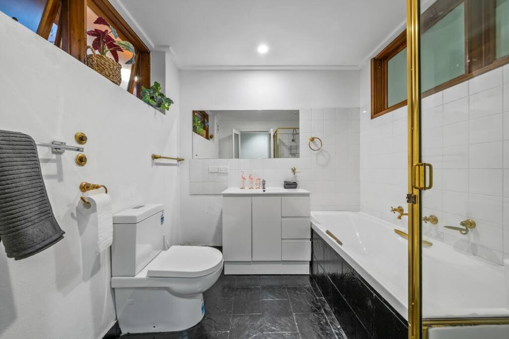 Casa de férias Facilitated 4 Bedroom House & Icc&darling Harbour-8 Mins Walk Sidney