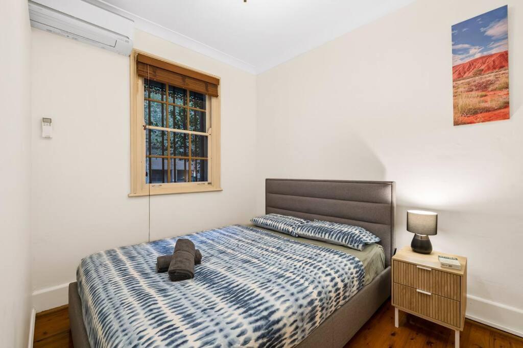 Casa de férias Facilitated 4 Bedroom House & Icc&darling Harbour-8 Mins Walk *