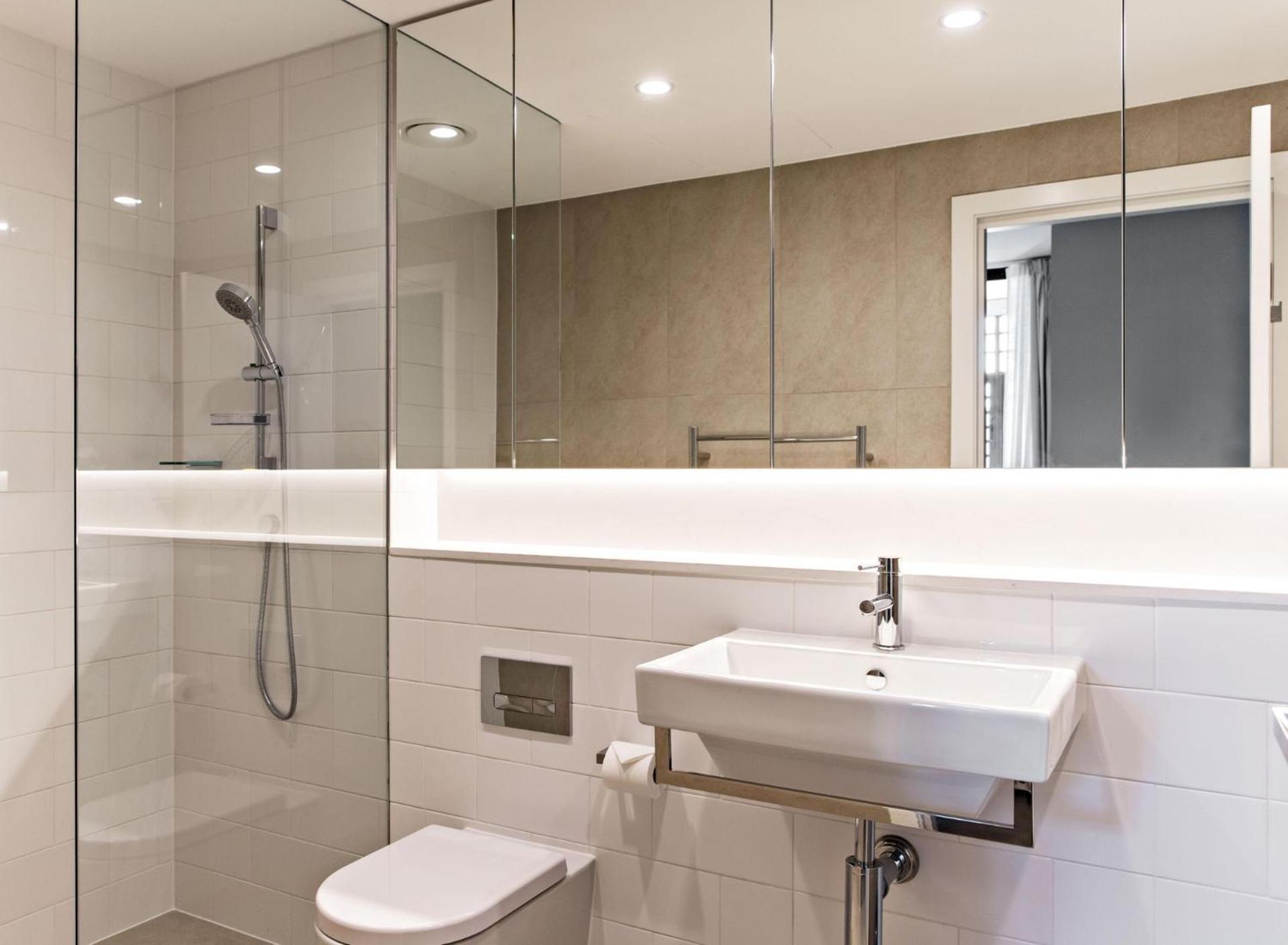 Cosmopolitan Heights Apartment Sydney