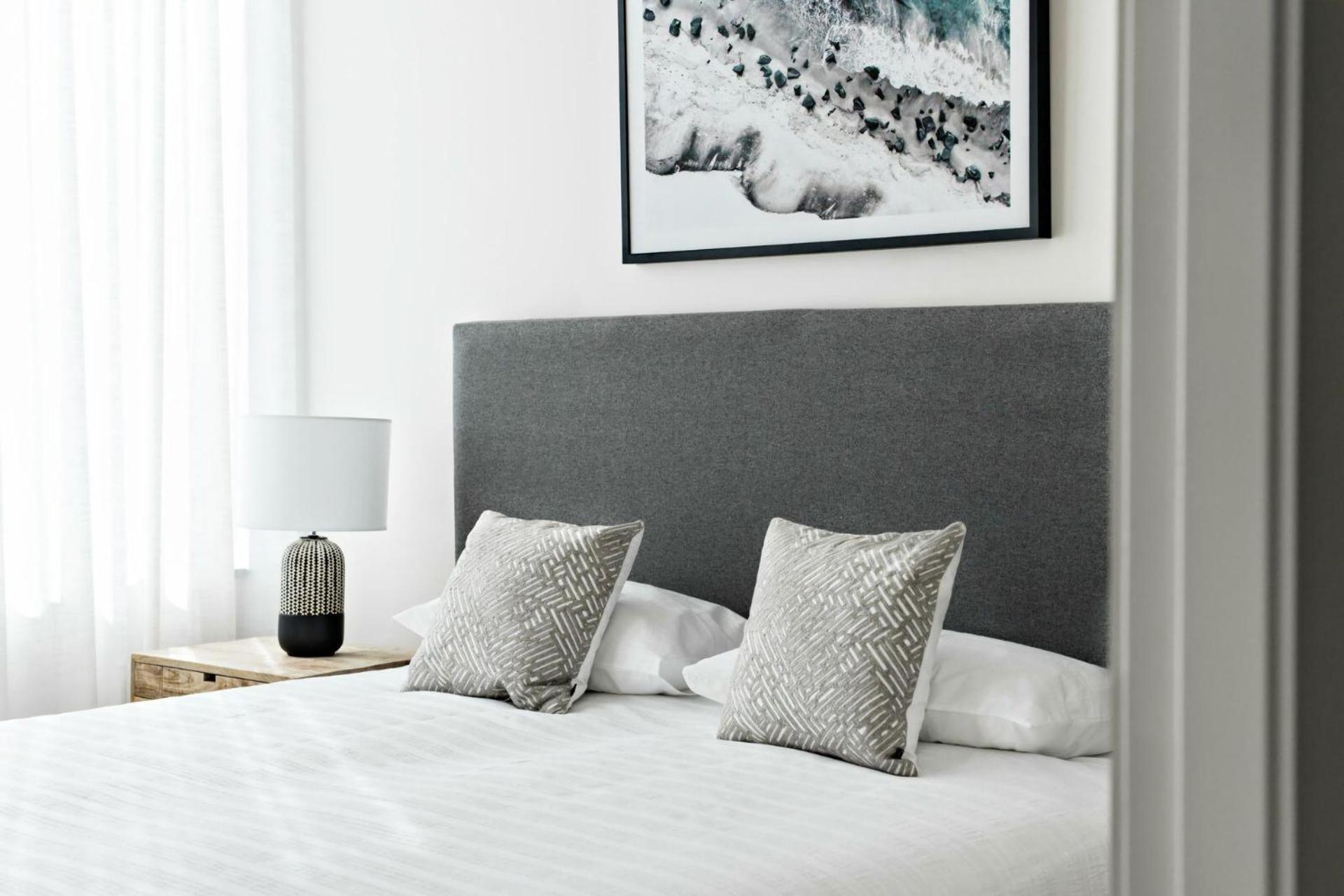 Cosmopolitan Heights Apartment