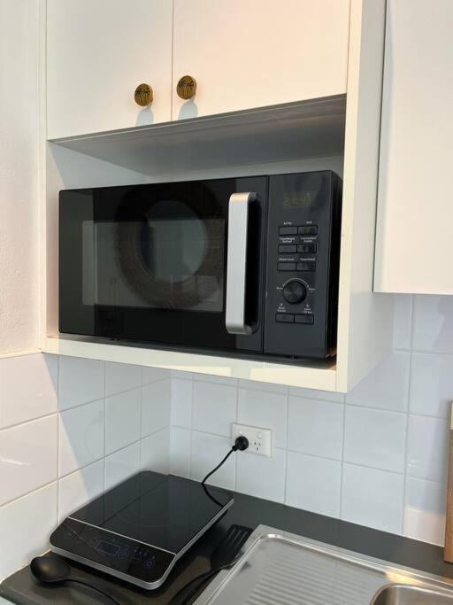 Elizabeth Bay Potts Point Apartment Sydney