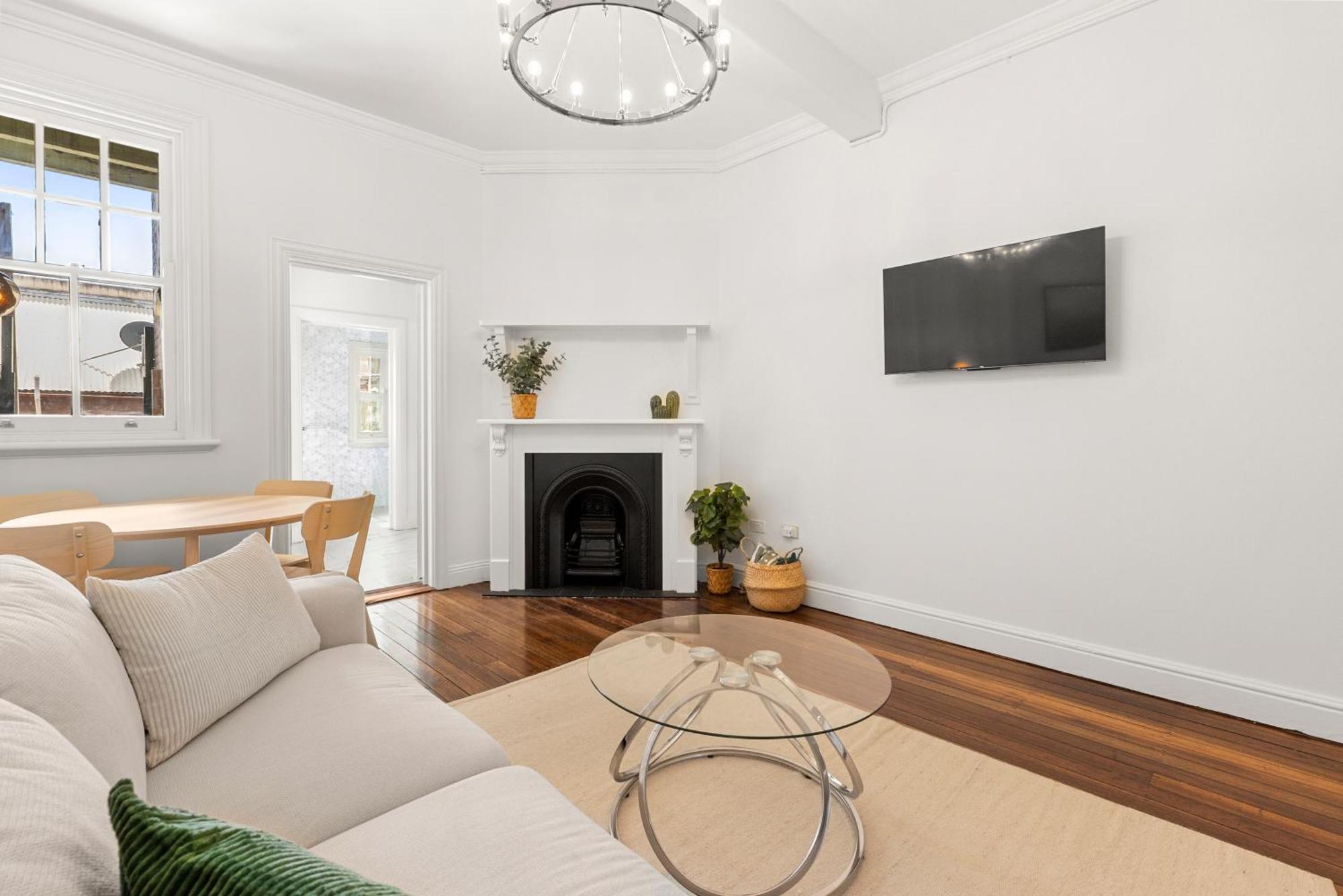Amazing 2br Near Barangaroo Sydney