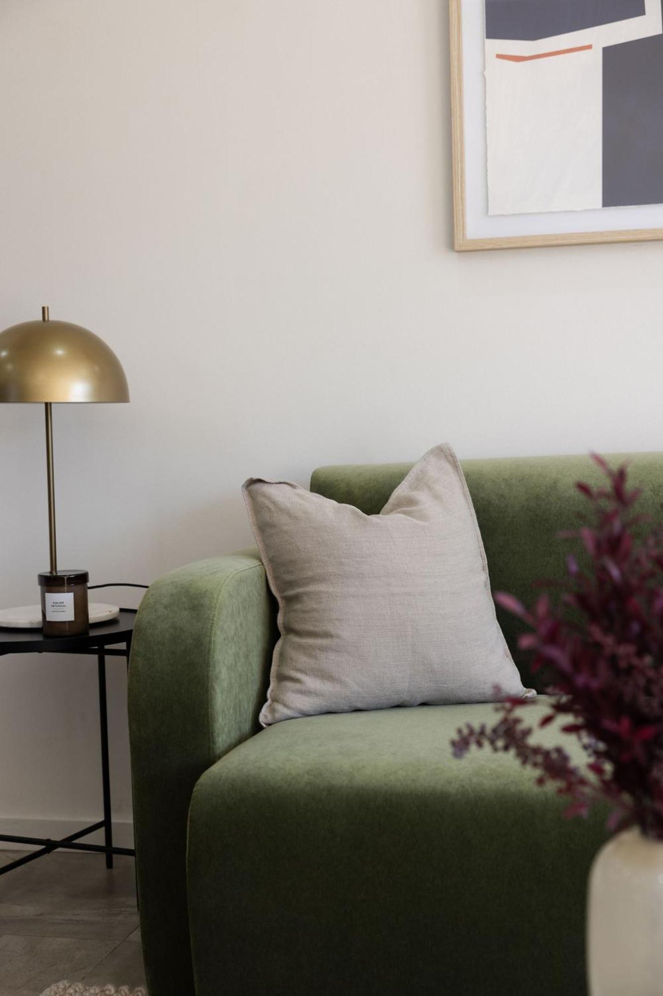 Kahlo Alexandria - Stylish 2 Bdrm Walk To Train
