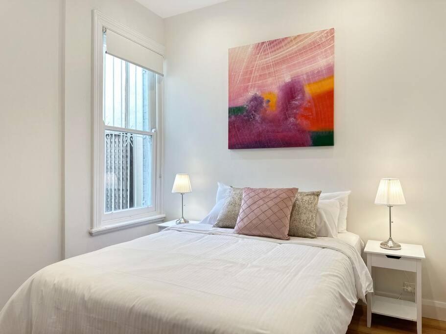 Cbd Newly Renovated Large Terrace Ferienhaus *
