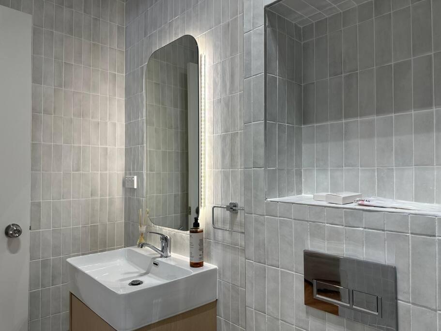 Cbd Newly Renovated Large Terrace Ferienhaus Sydney