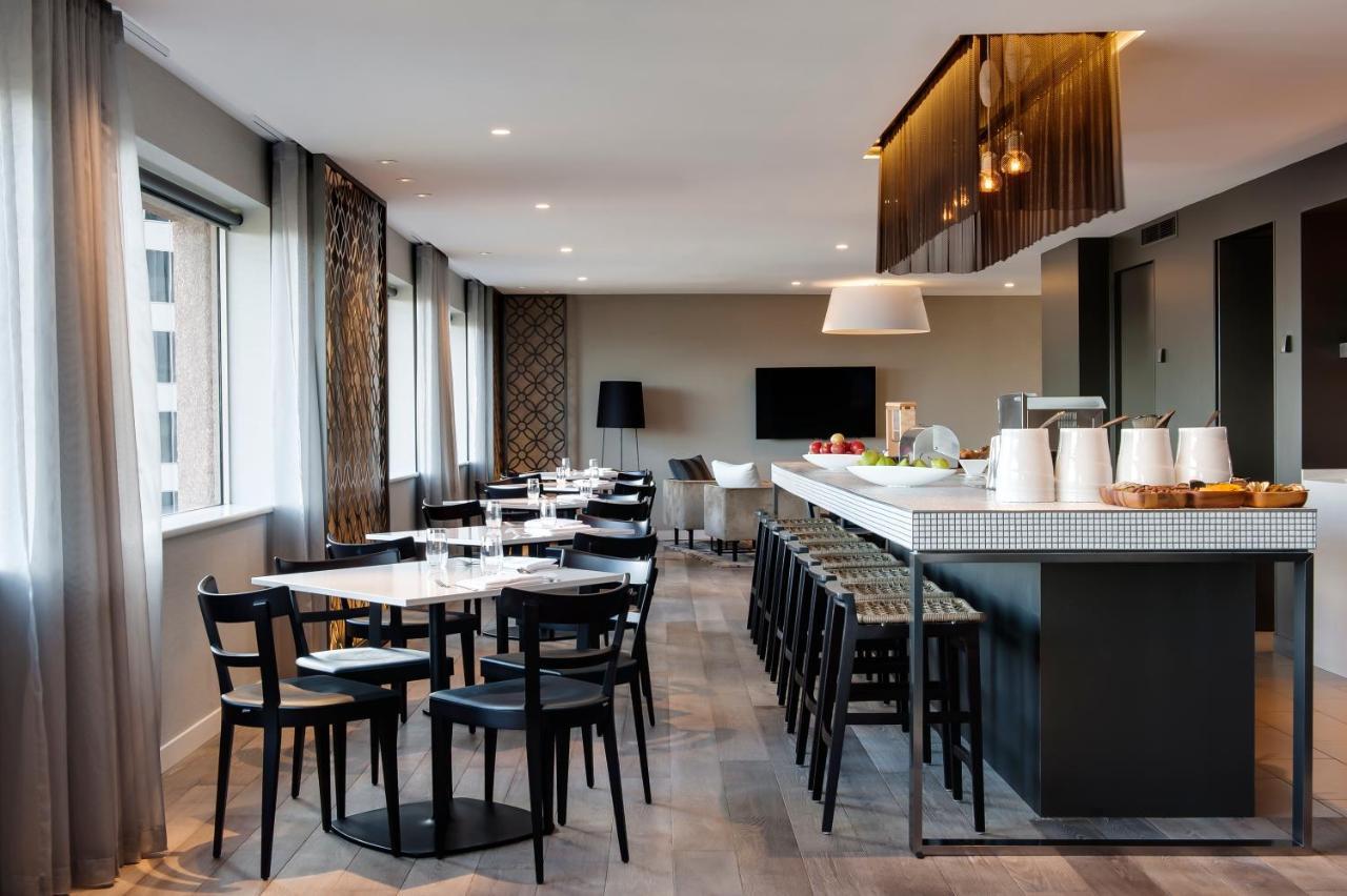 Parkroyal Darling Harbour, Hotel