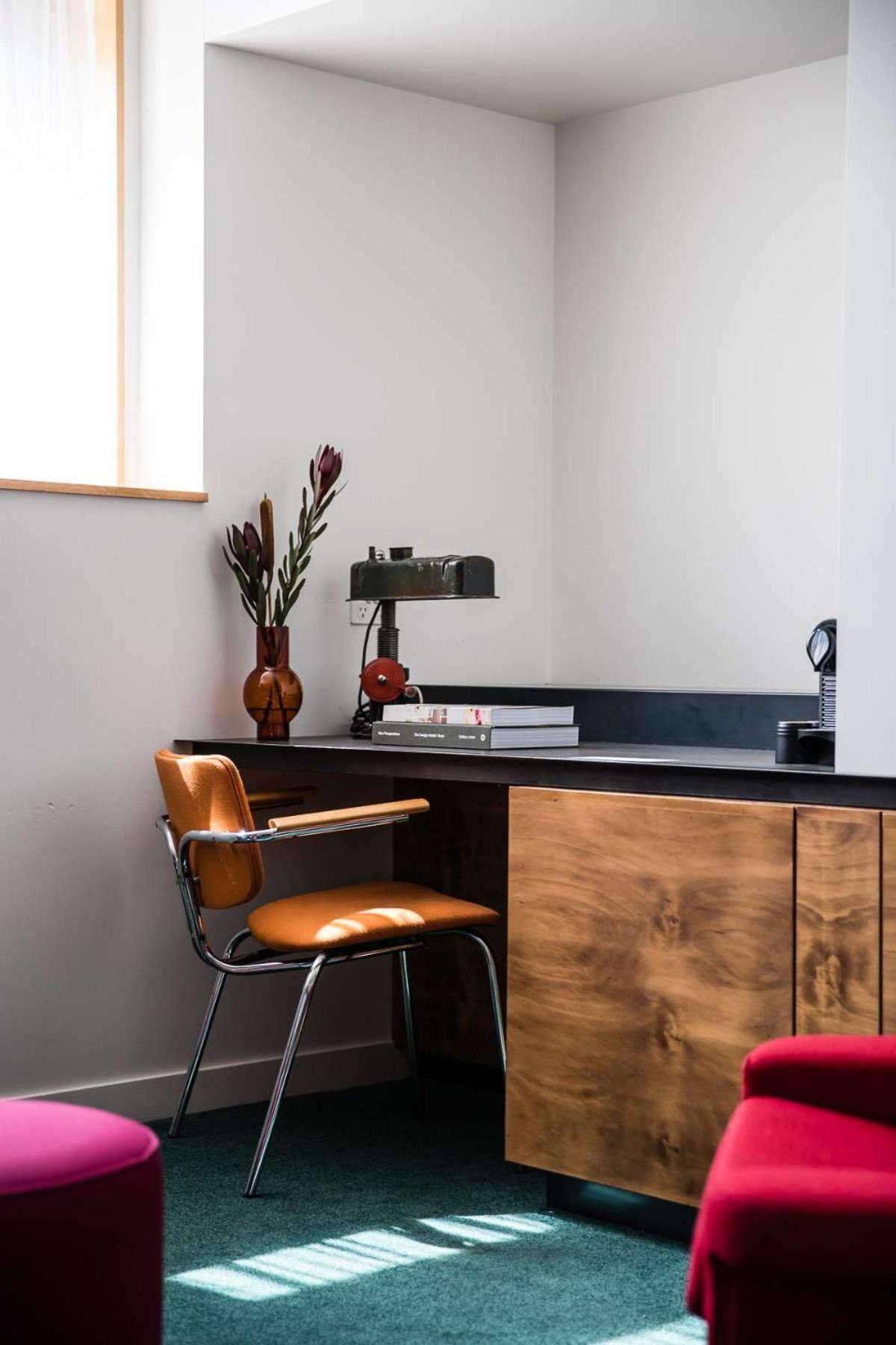 Hotel The Old Clare By Ode Sydney