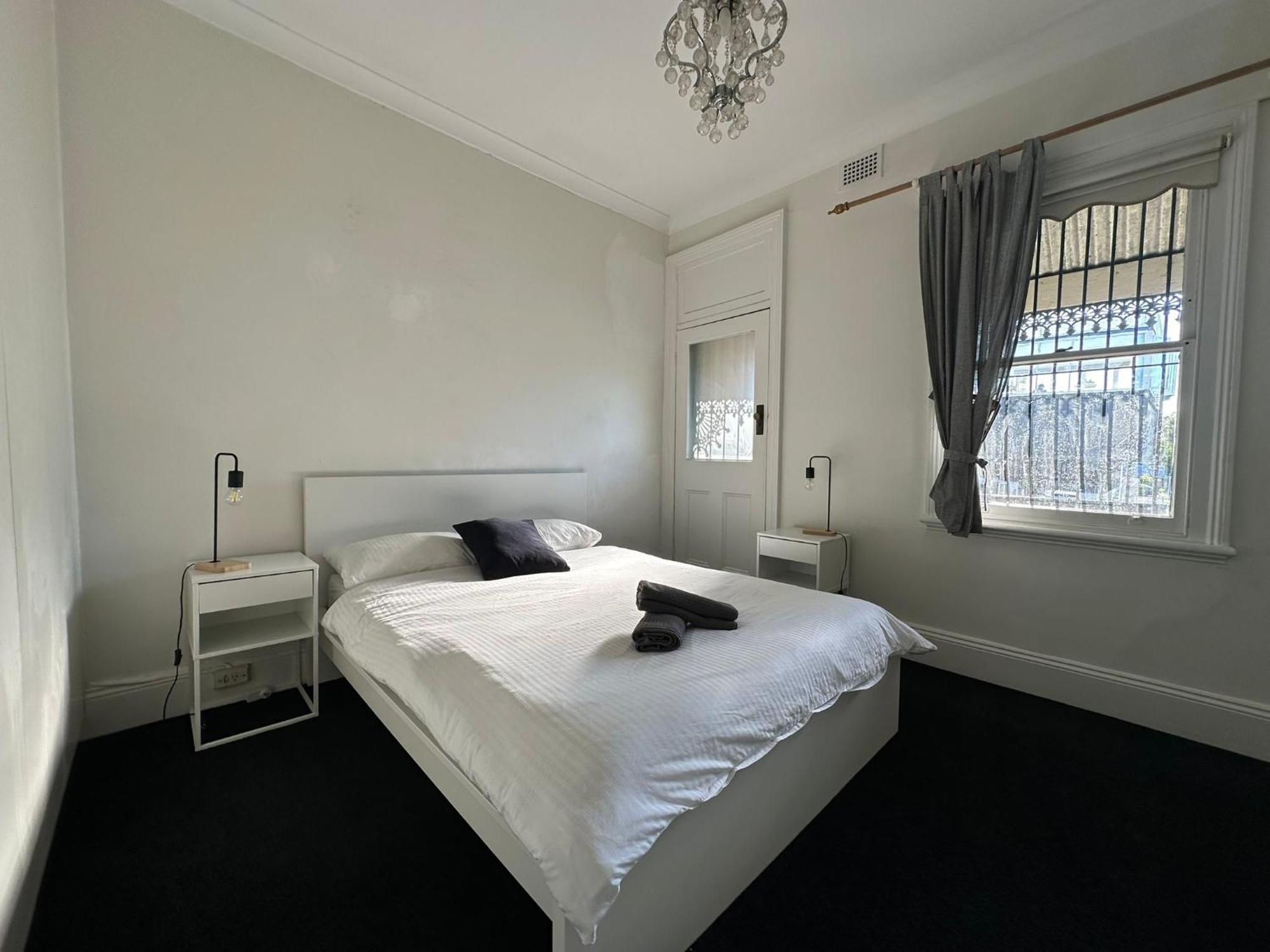 Comfortable 2 Bedroom House Glebe Ferienhaus