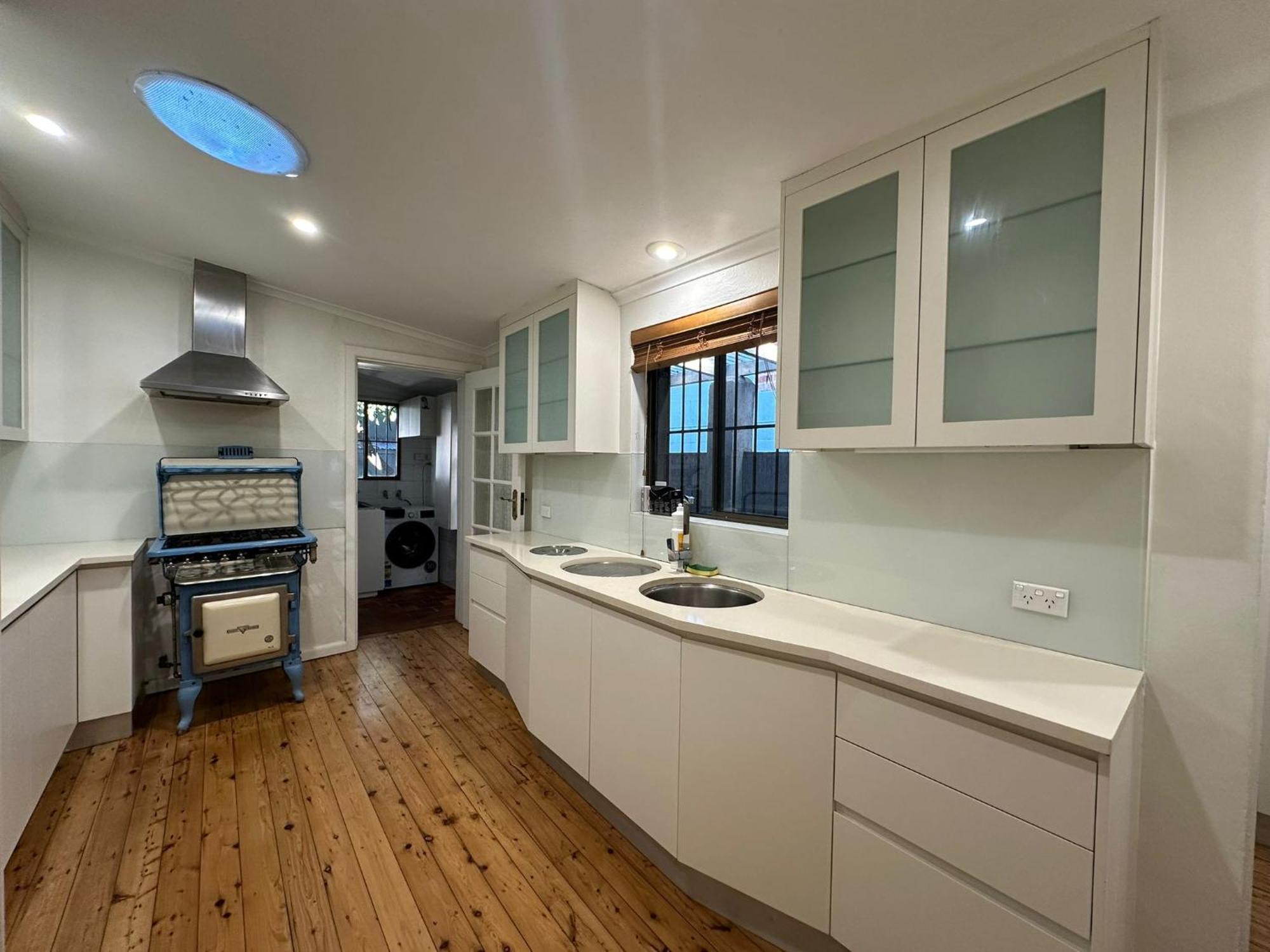 Comfortable 2 Bedroom House Glebe * Sydney