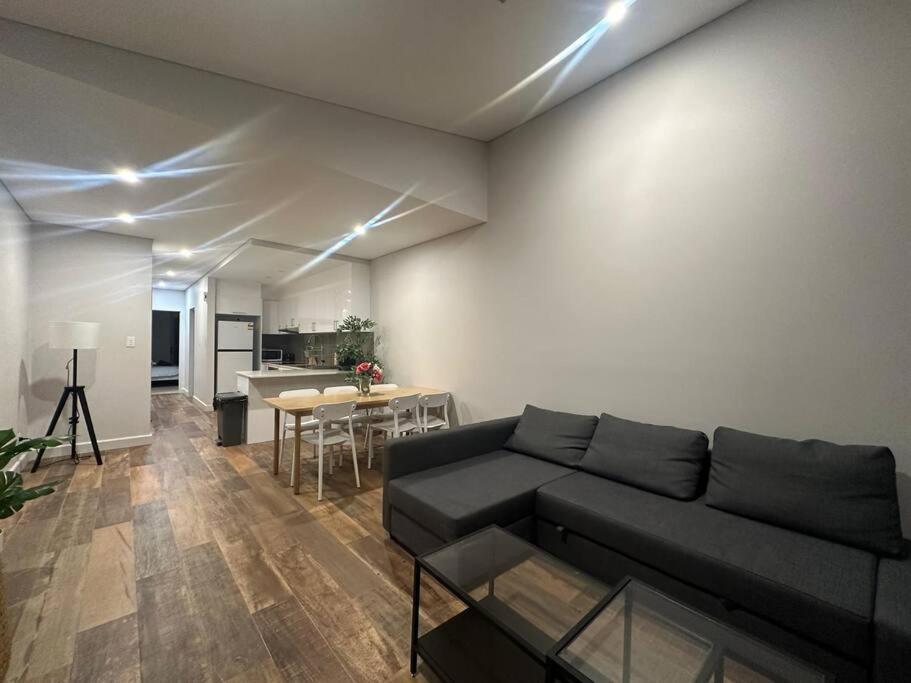 Ferienhaus Cozy & Spacious 3 Bedroom House Glebe *