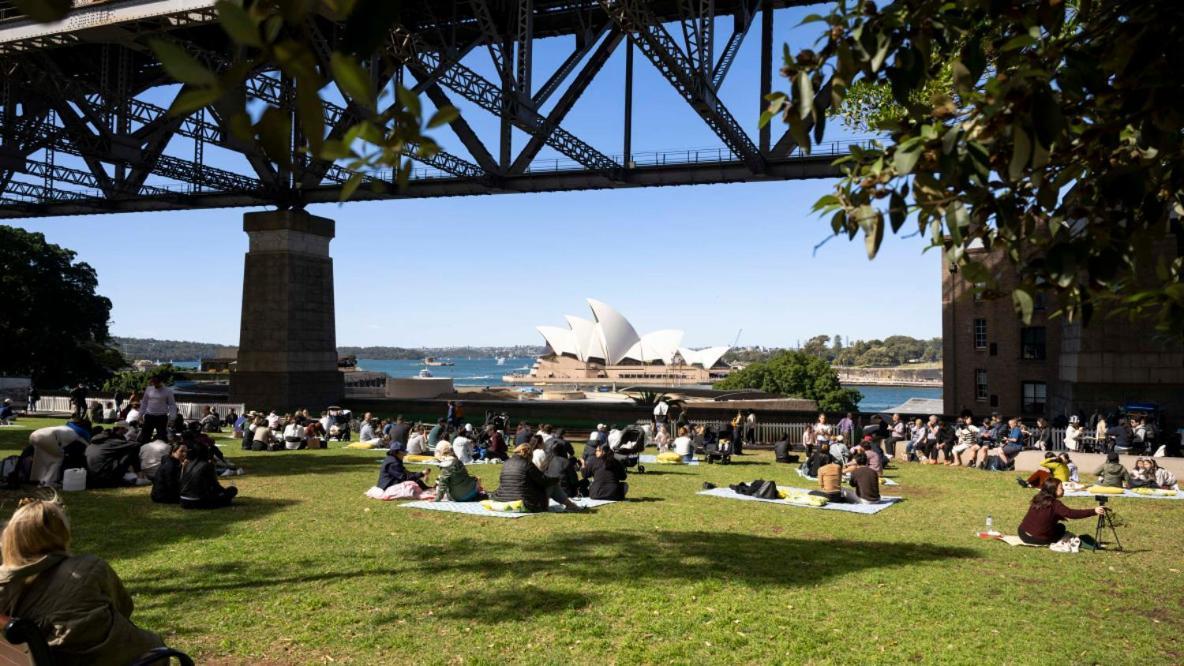 Amazing 2br Near Barangaroo Sydney