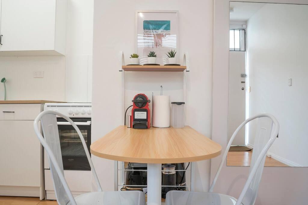 Bondi Bch 1bed Gem On Eat St-refurbished Apartment *