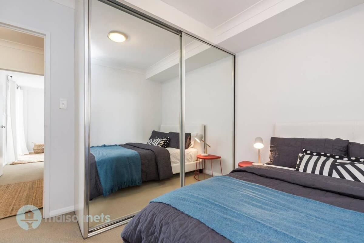 2 Bedroom 2 Bathroom Apt With Balcony And Parking