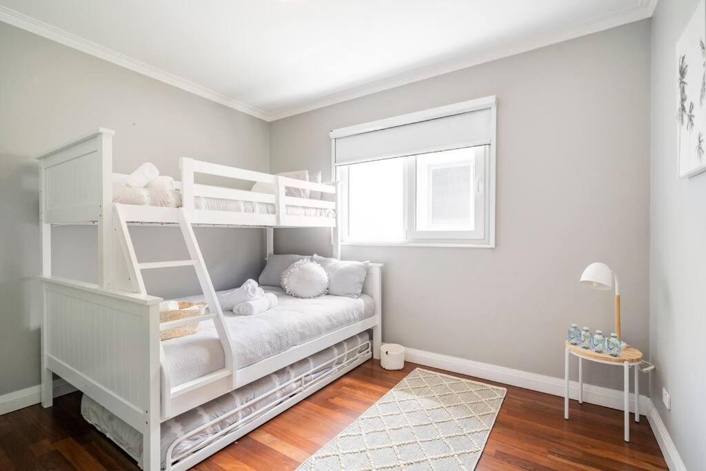 New Furnish, 3 Min Syd Airport, 1 Min Walk Casa de férias *