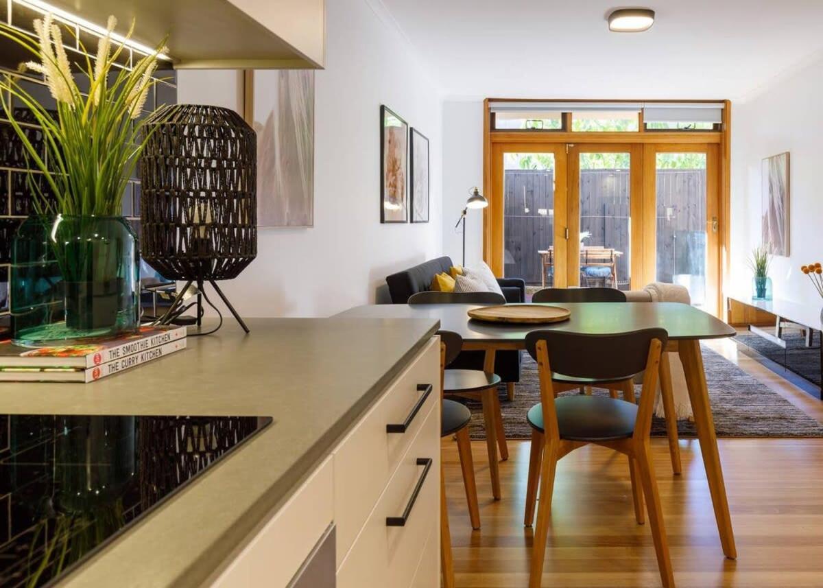 Apartamento 2 Bdrm In Annandale With Courtyard & Parking *