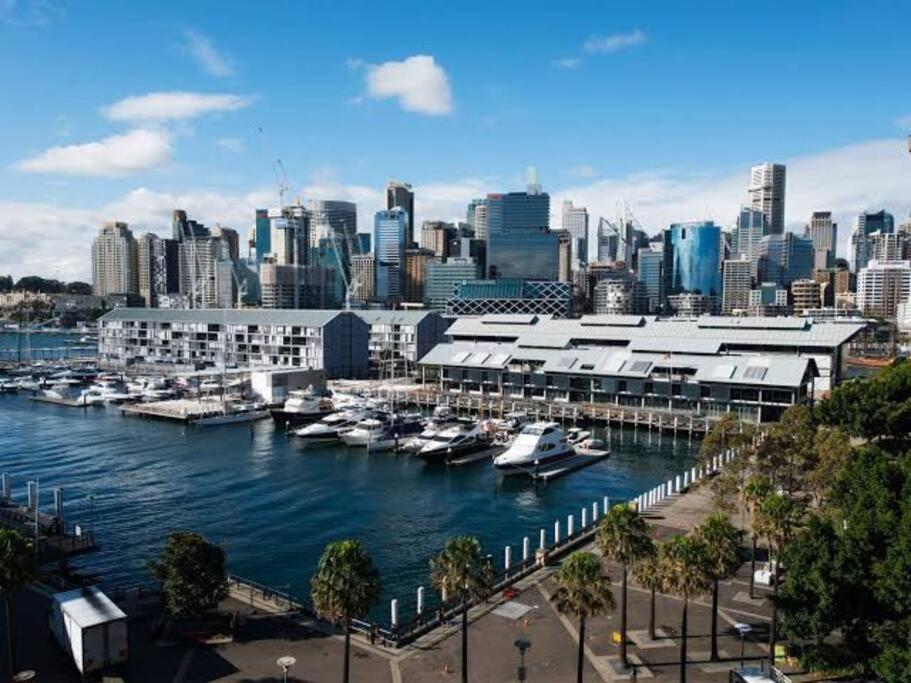 Escape - Pyrmont Stylish Apartment
