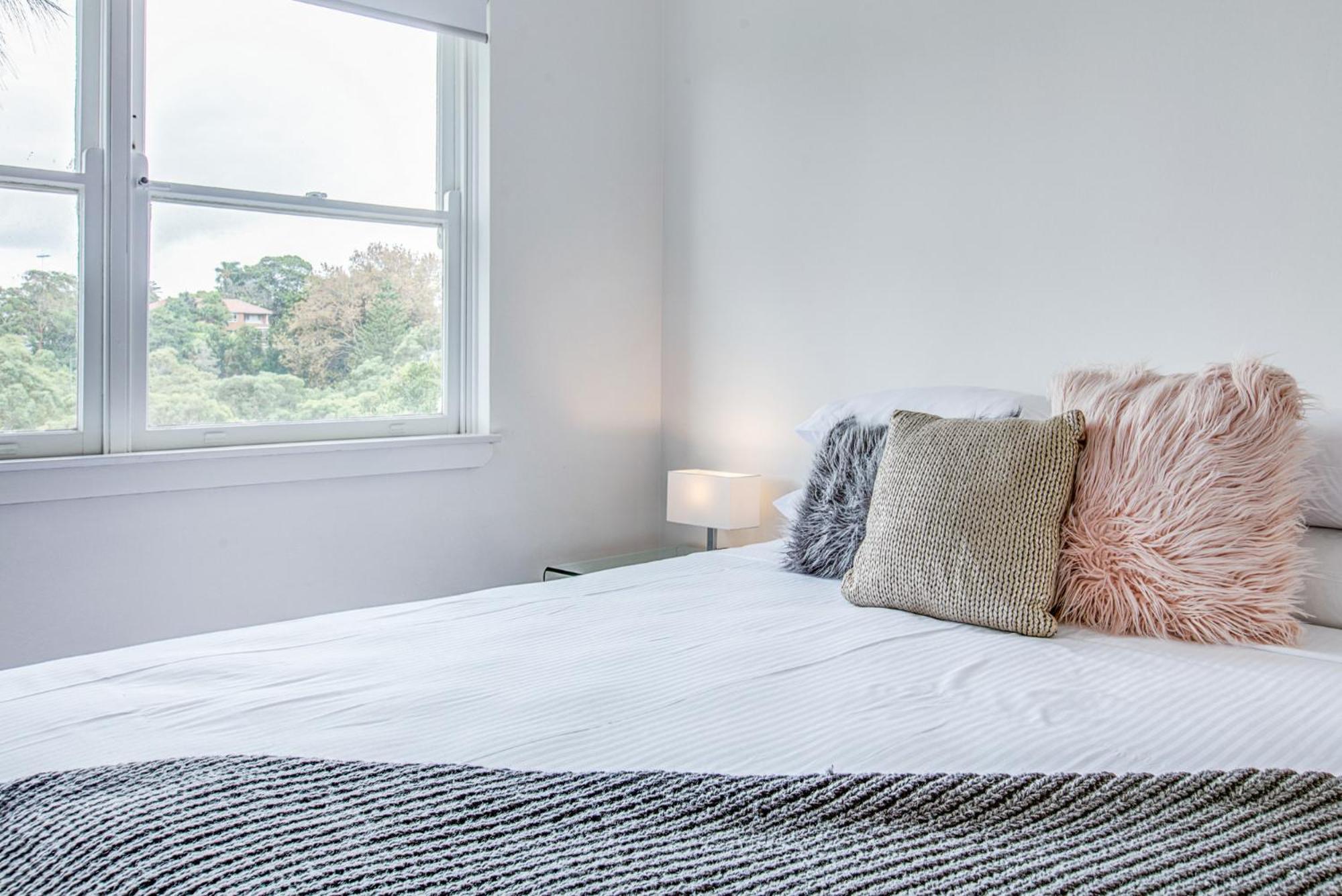 Art Deco 2-bed Close To City And Harbour