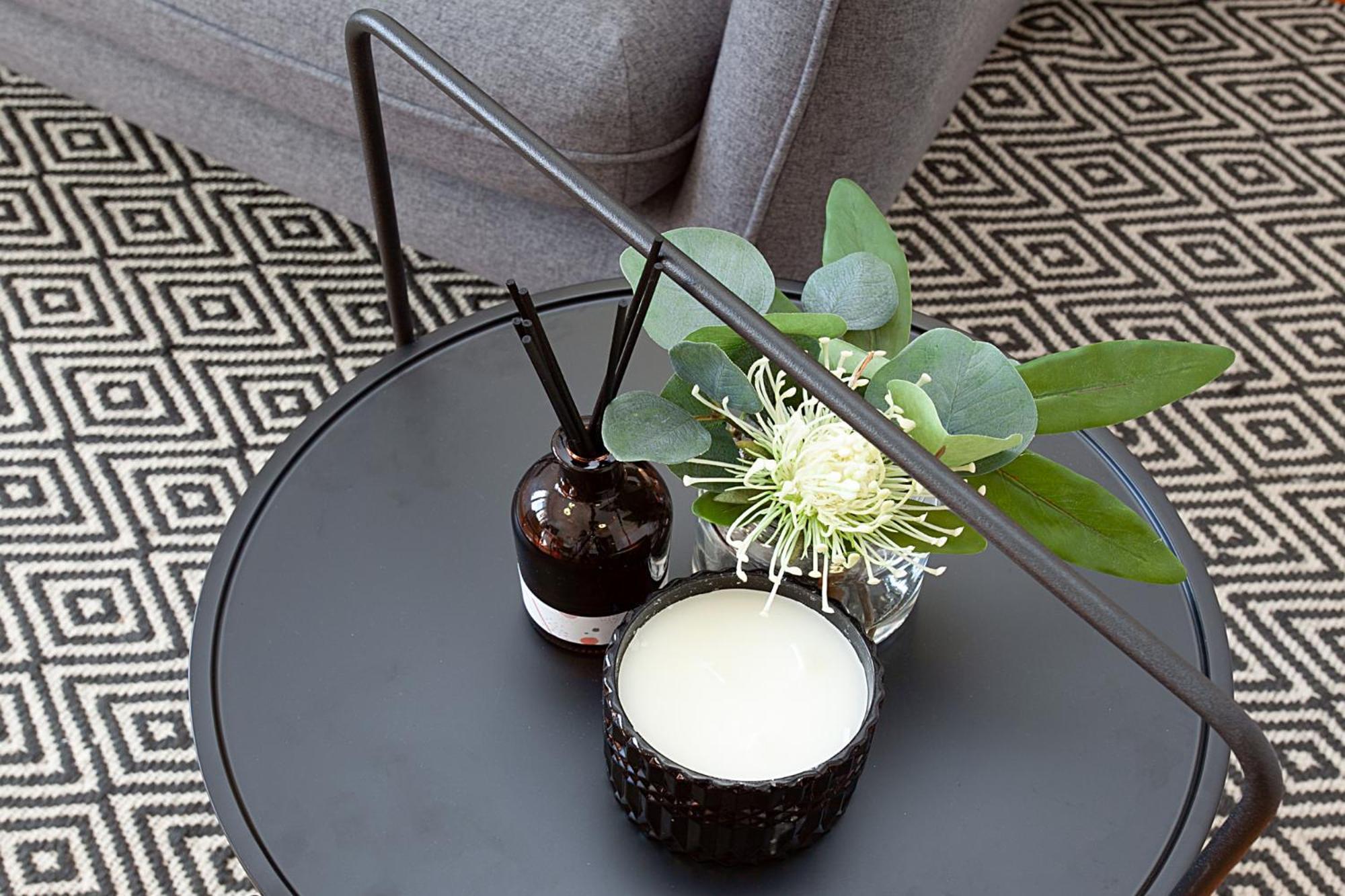 Perfect Located Comfy With Balcony Sydney