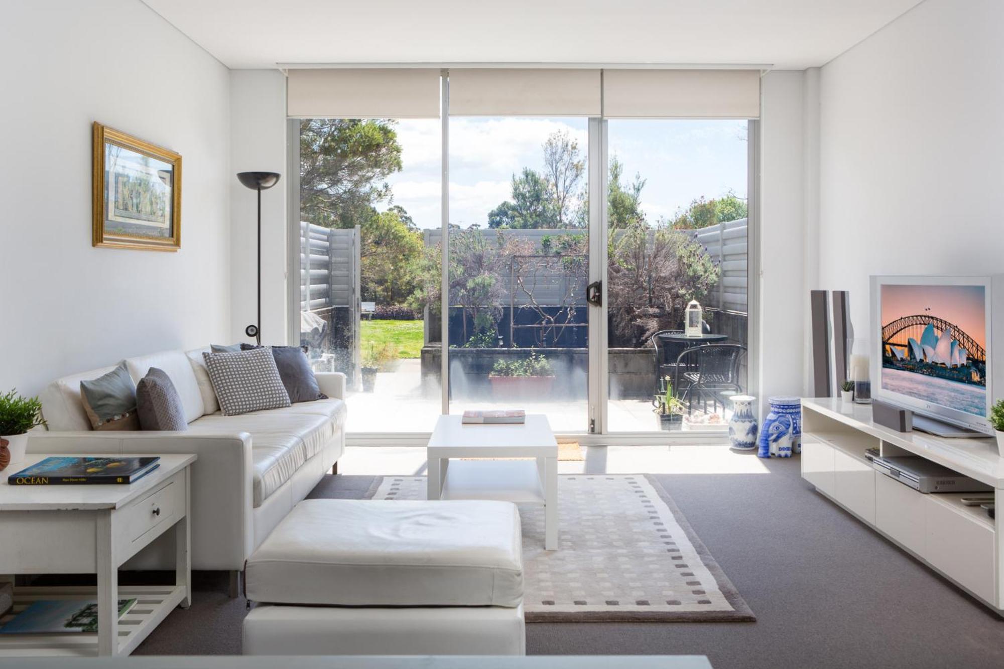 Spacious Modern In Sydney's North Shore Sydney