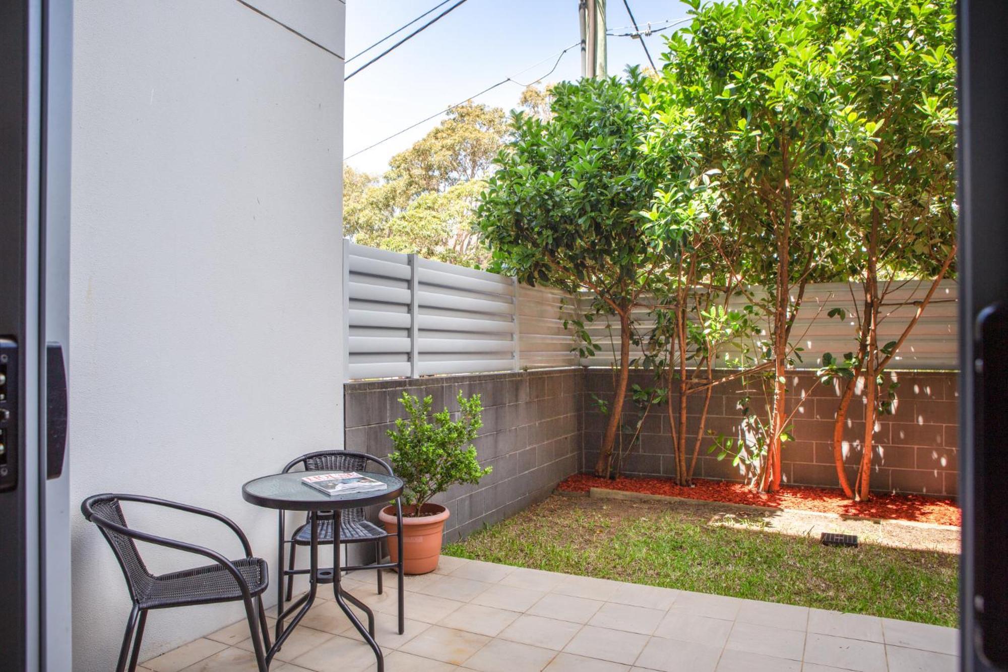 Spacious Modern In Sydney's North Shore *