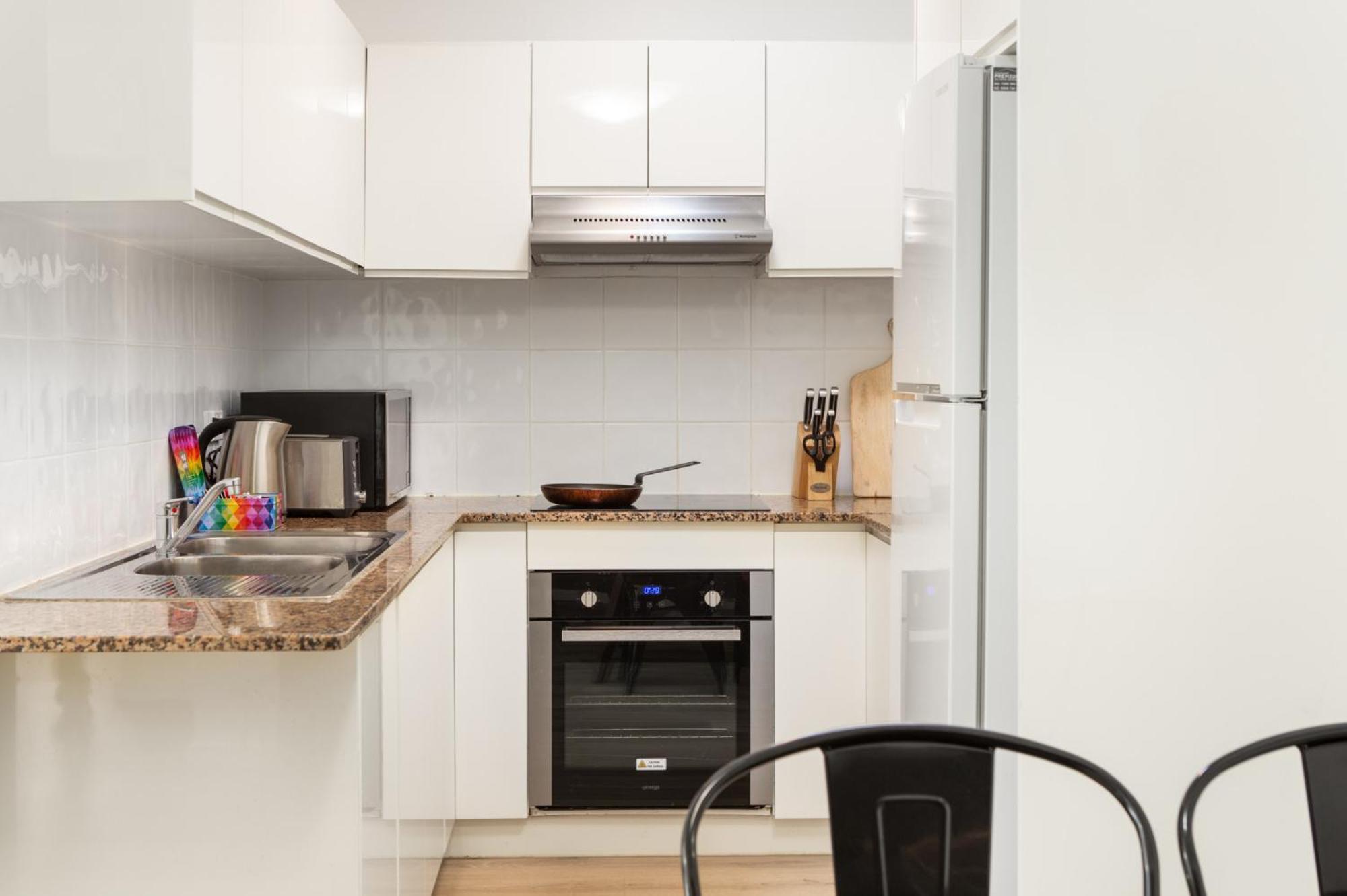 Apartment Suburban Two-bed With Parking And Patio
