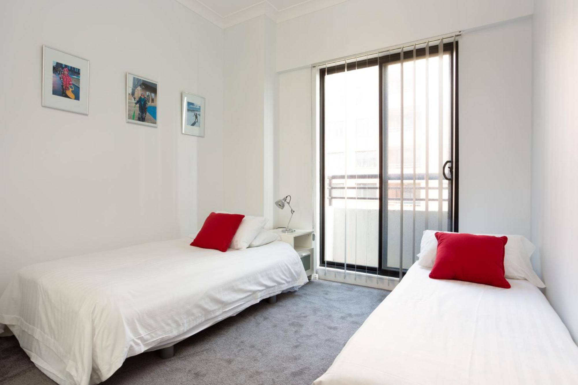 Chic Unit With Rooftop Terrace Near Sights & Shops Sydney