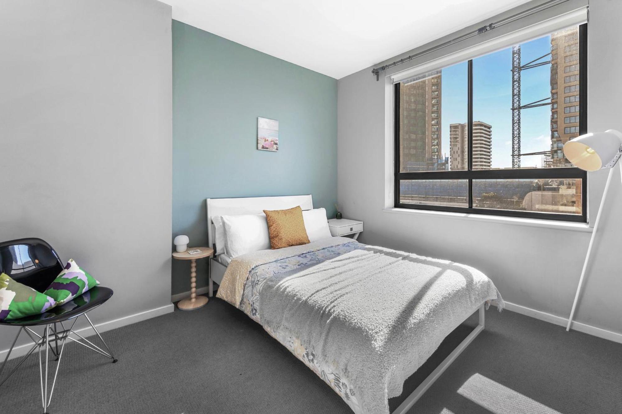 Charming Peaceful 3br In Heart Of Rhodes Apartment *