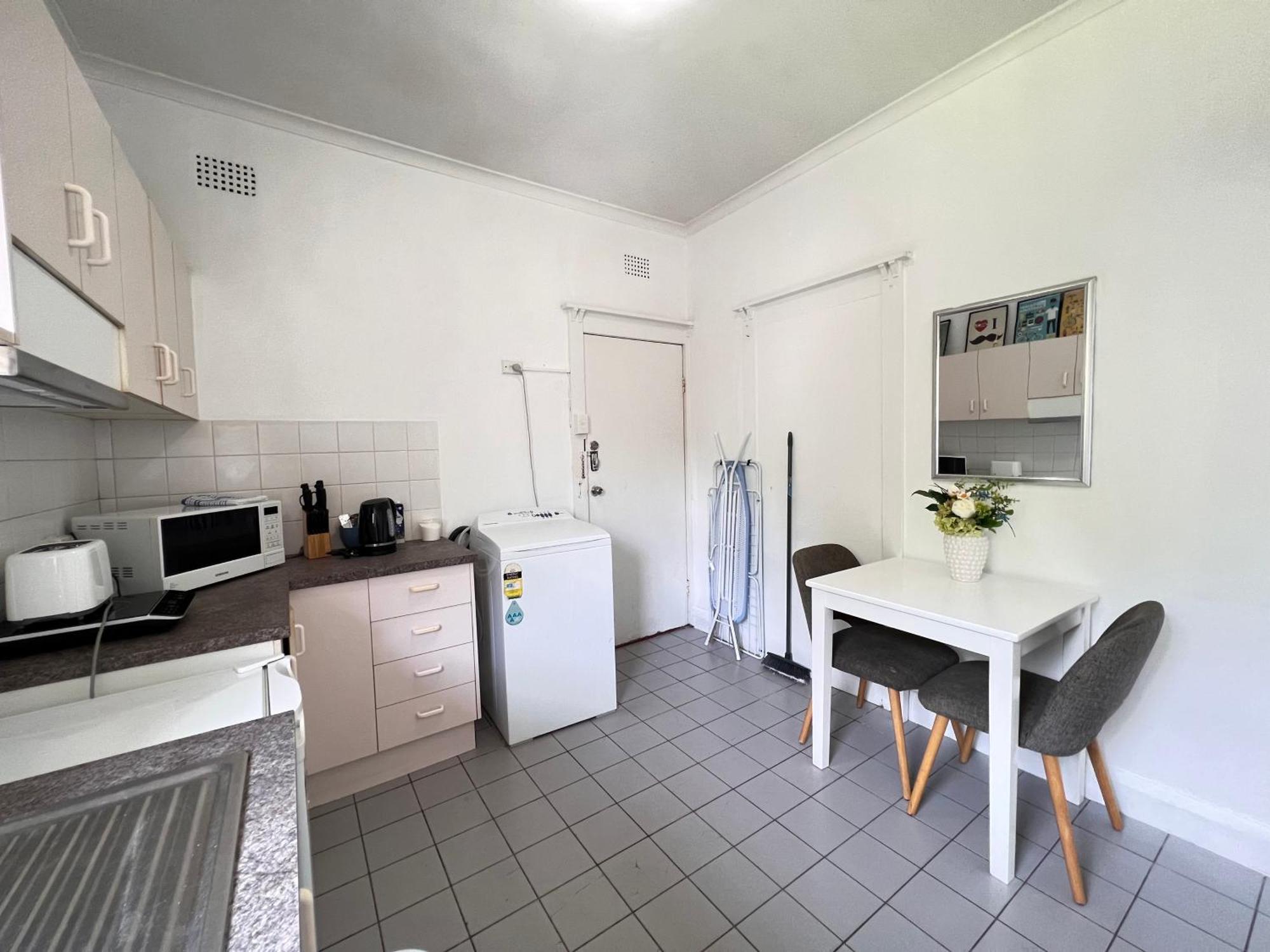 Apartment 307 Malabar Road Units In