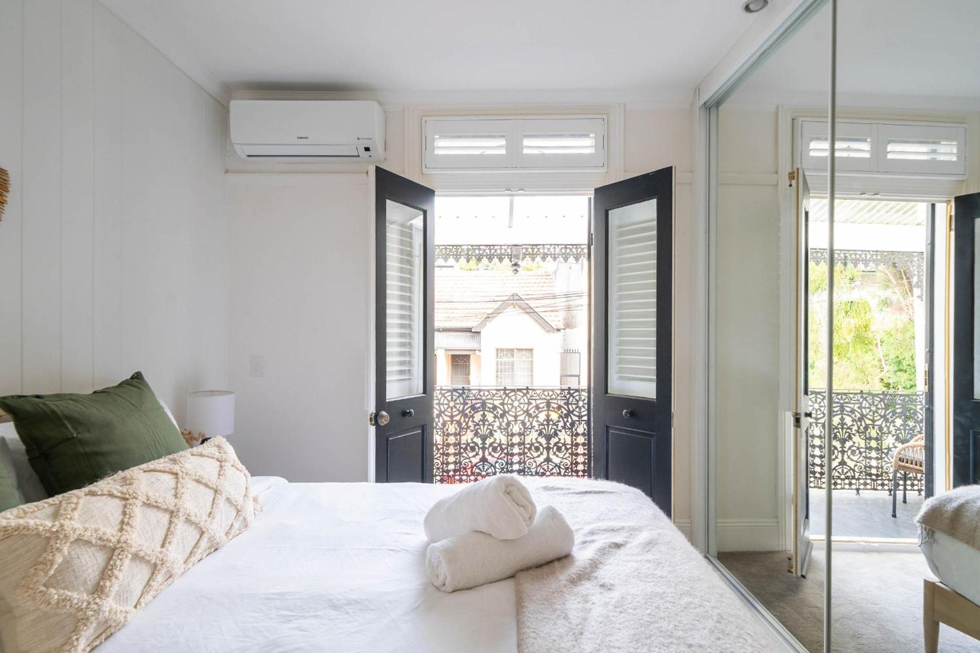 Bahay bakasyunan 'the Enmore' - In The Heart Of Everything Newtown *