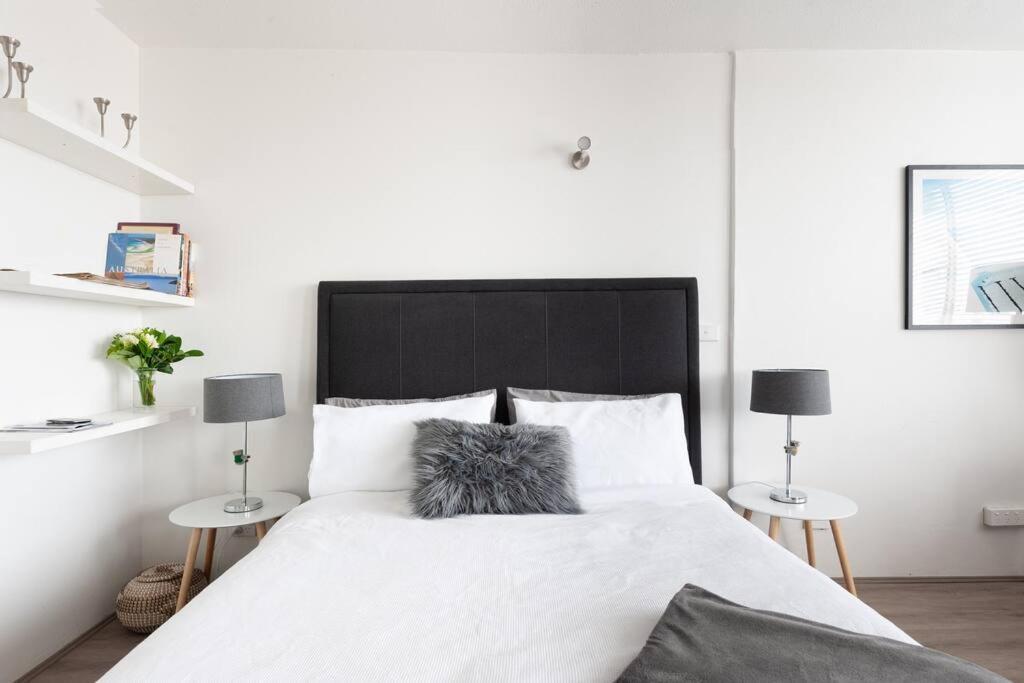 Sam's Bondi Floor - Lift, View, Pool, Secure Apartment Sydney
