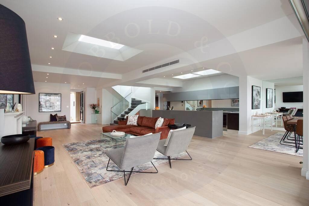Kanangra - A Superb House On Harbour Holiday home