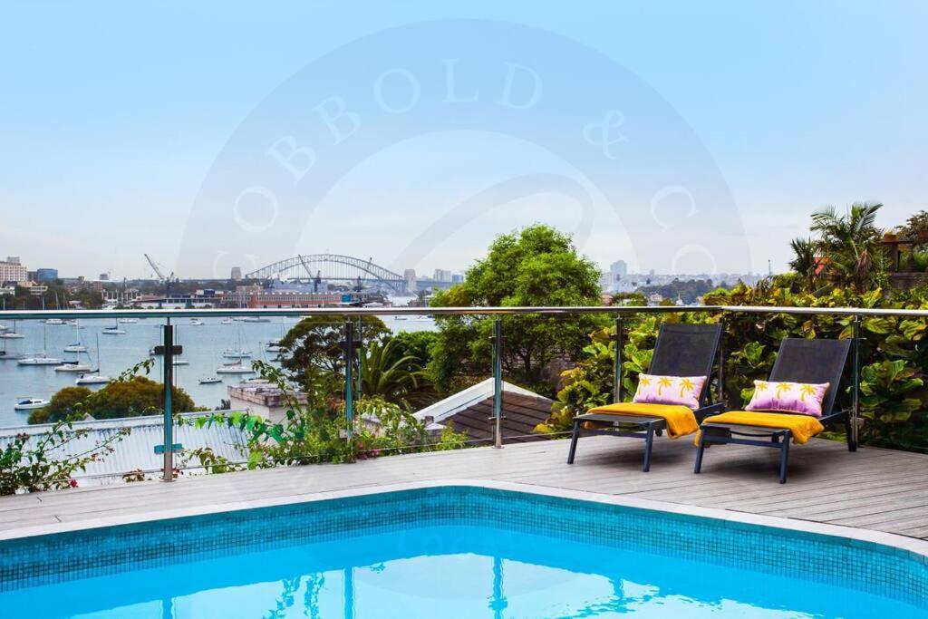 Kanangra - A Superb House On Harbour Holiday home *
