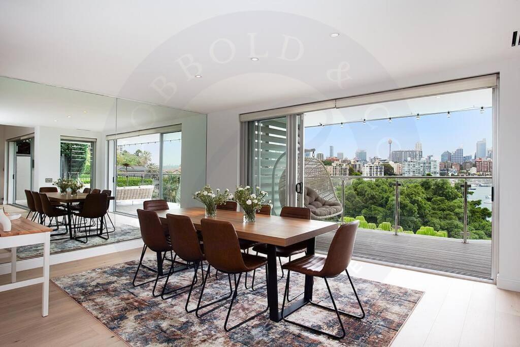 Kanangra - A Superb House On Harbour Sydney