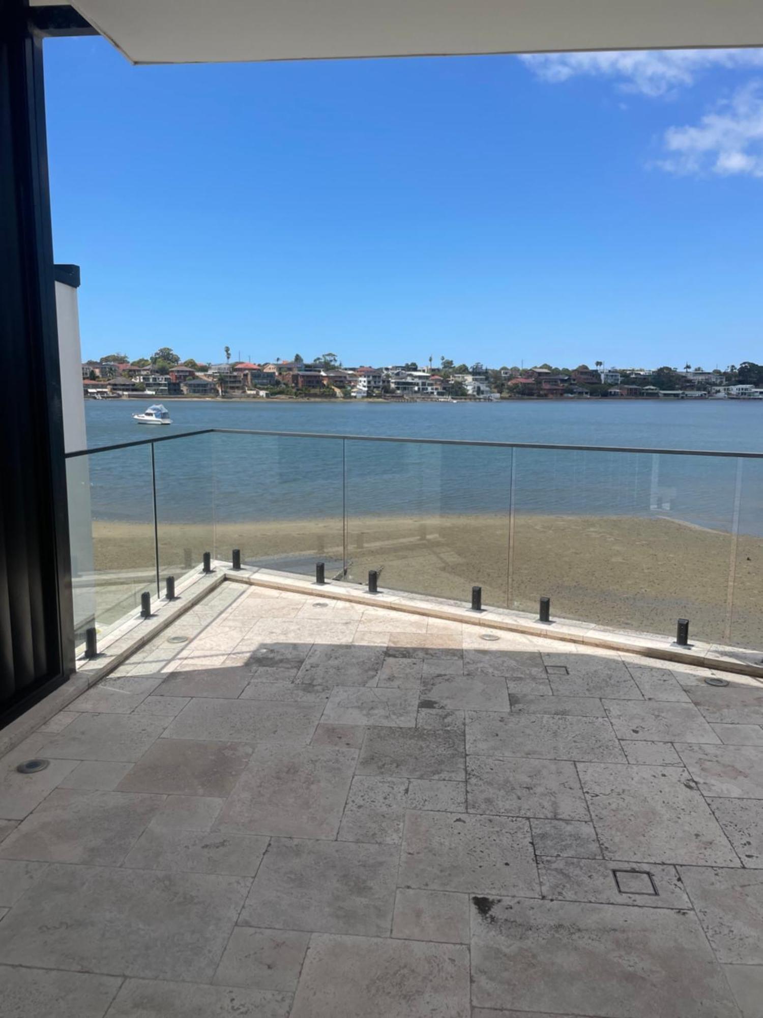 Ocean View 2 Bedroom Apartment Sydney