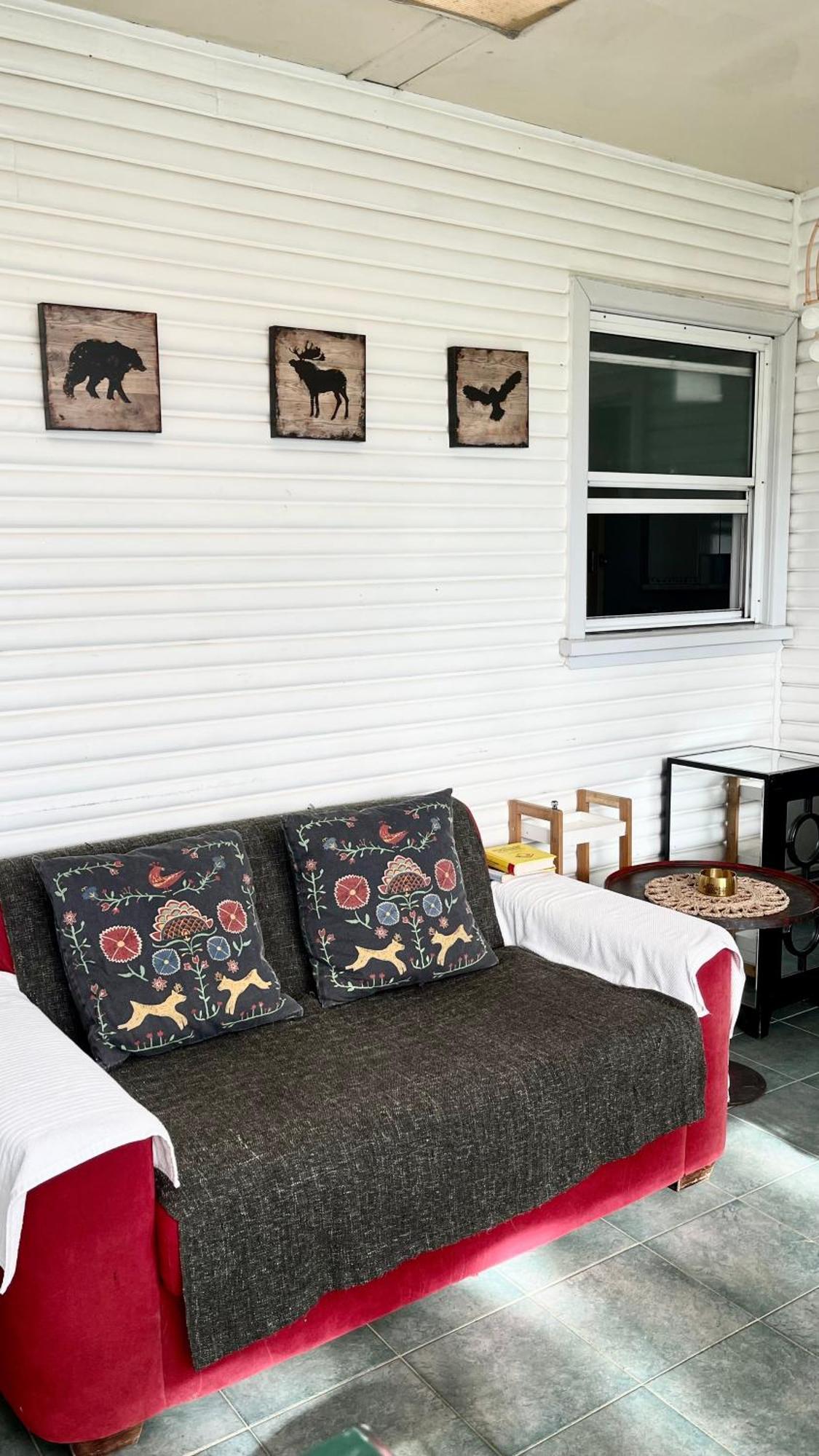 Comfort Queen Garden View Macquarie Park Ryde Homestay Sydney