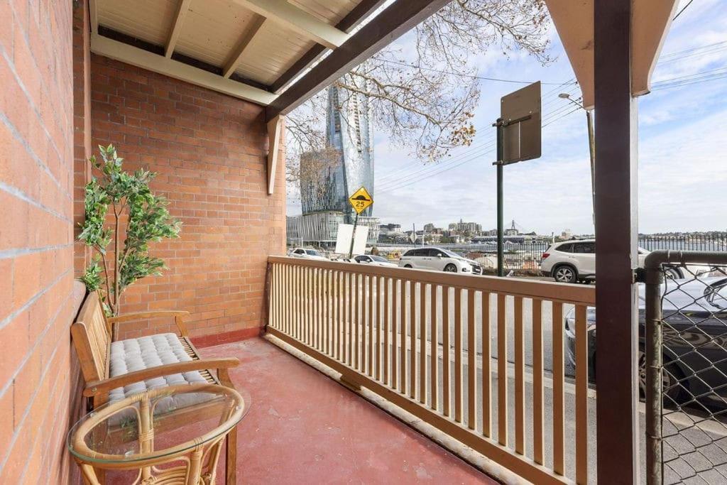 Apartment By Barangaroo Reserve Sydney