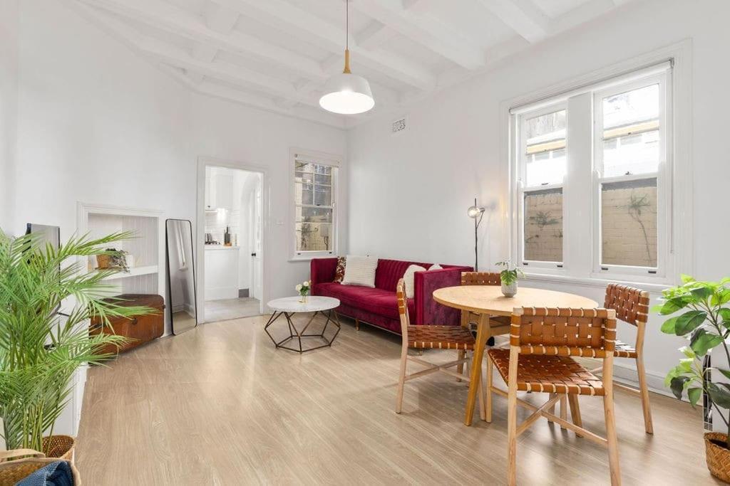 Apartment By Barangaroo Reserve *