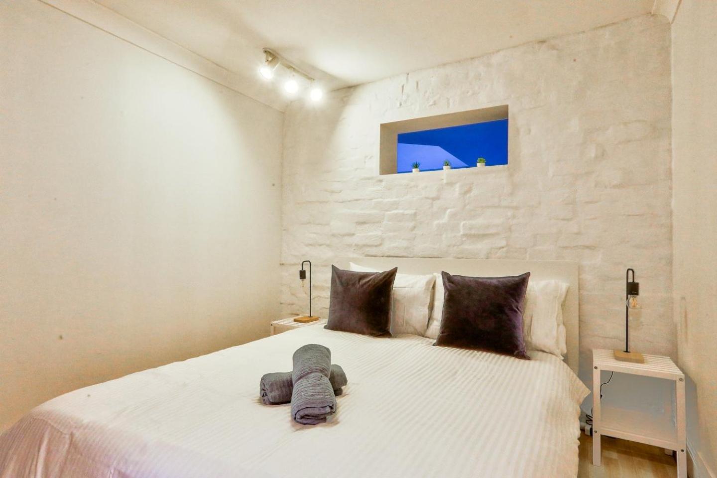 Bahay bakasyunan 2 Bedroom House At The Centre Of Pyrmont *