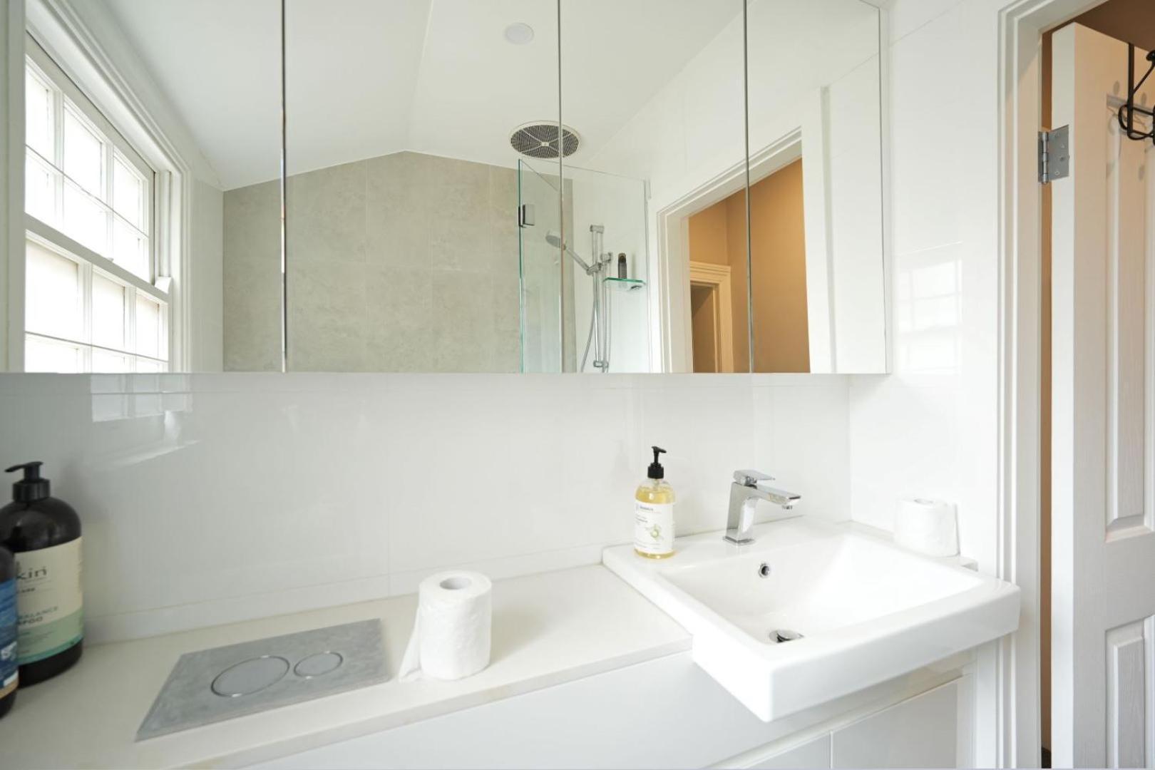 Homestay Millers Point Homestay *