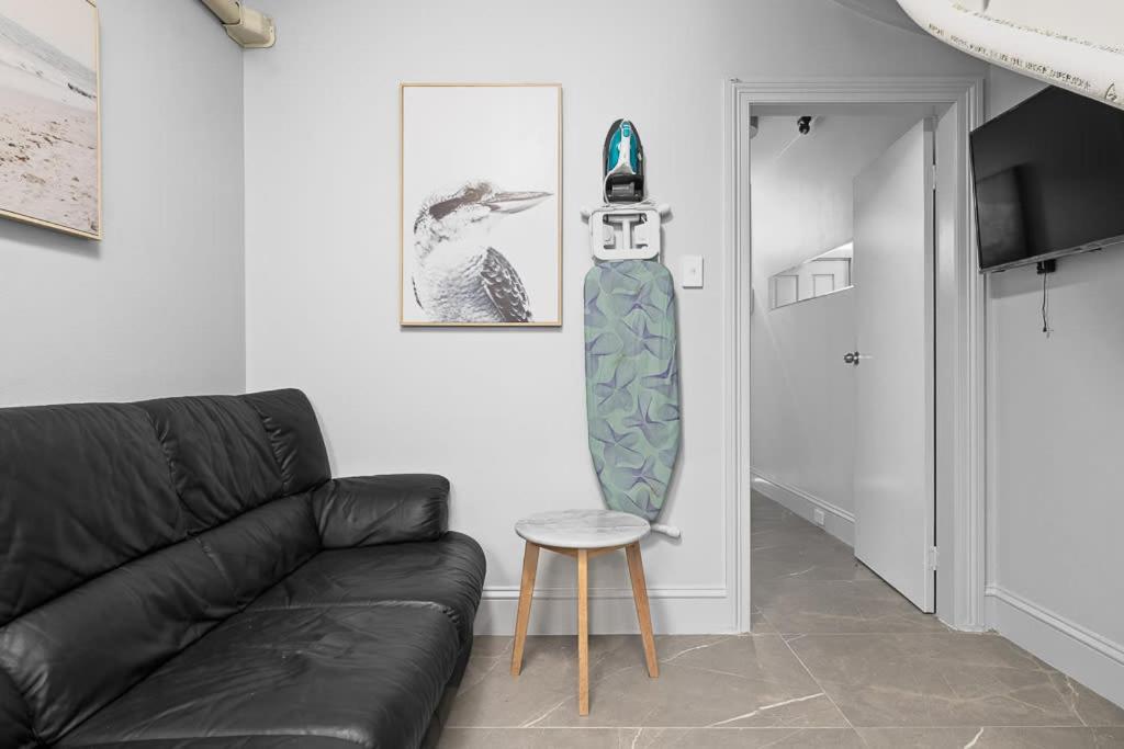 Prime Double - Ac - Seconds To Cbd - Near Uts& Usyd& Darling Harbour& High Rated Restaurants - Shared Bathroom Gasthof