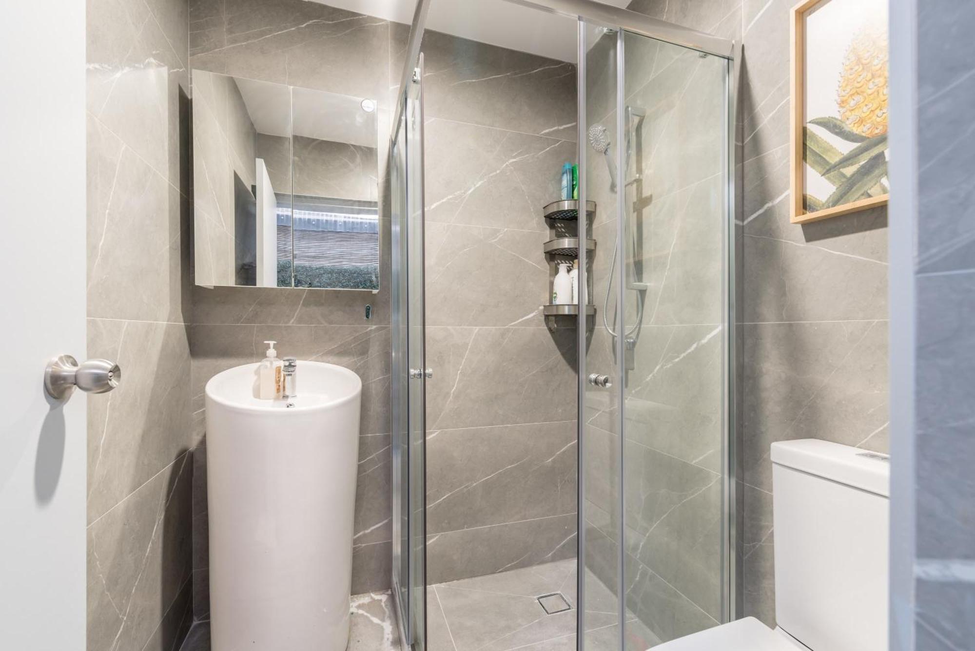 Bahay bakasyunan Chic Double - Ac - Next To Station - Nearby Cbd Usyd Uts Viewed Bistros - Shared Bathroom *