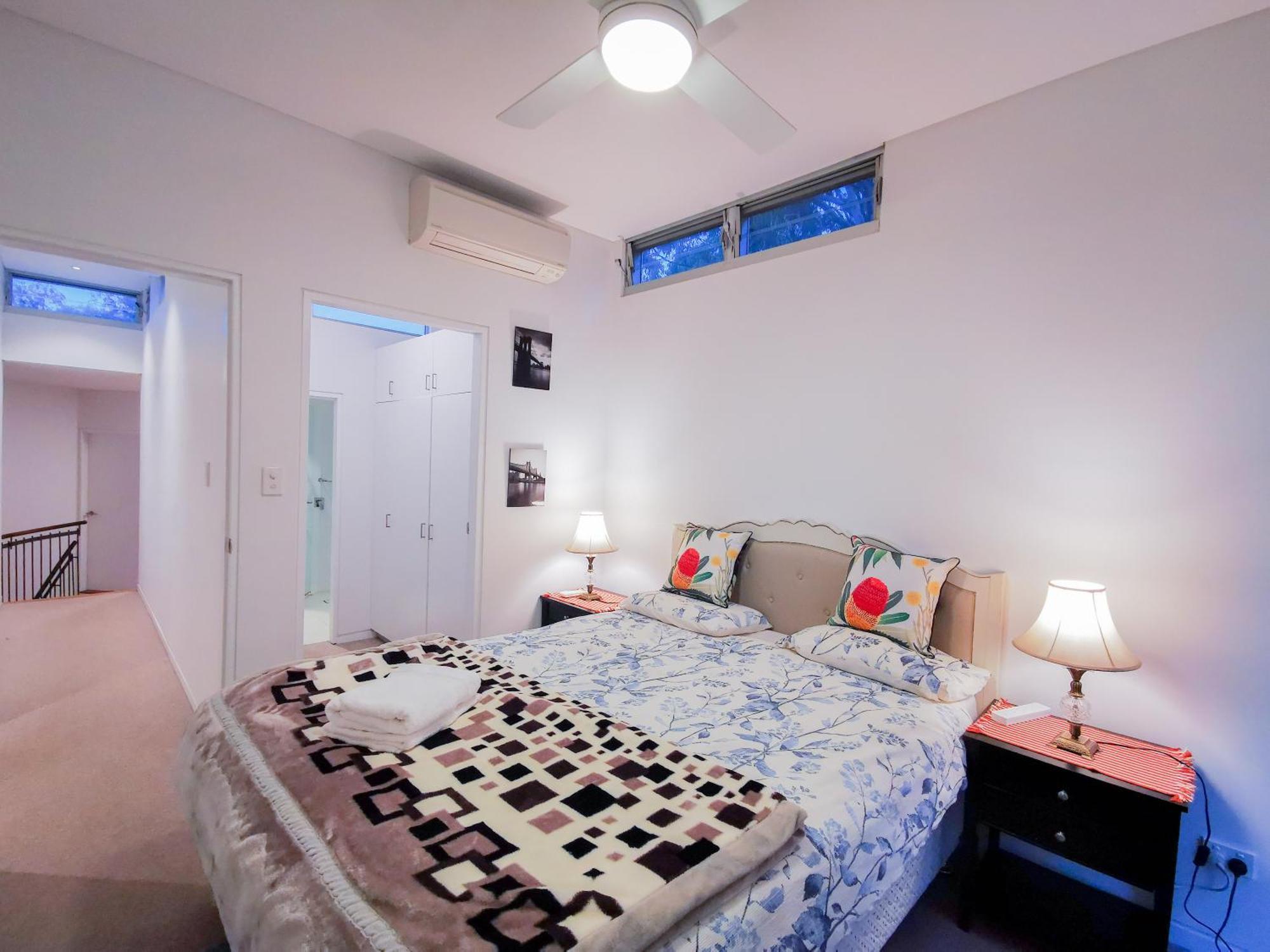 Glebe Air-con *