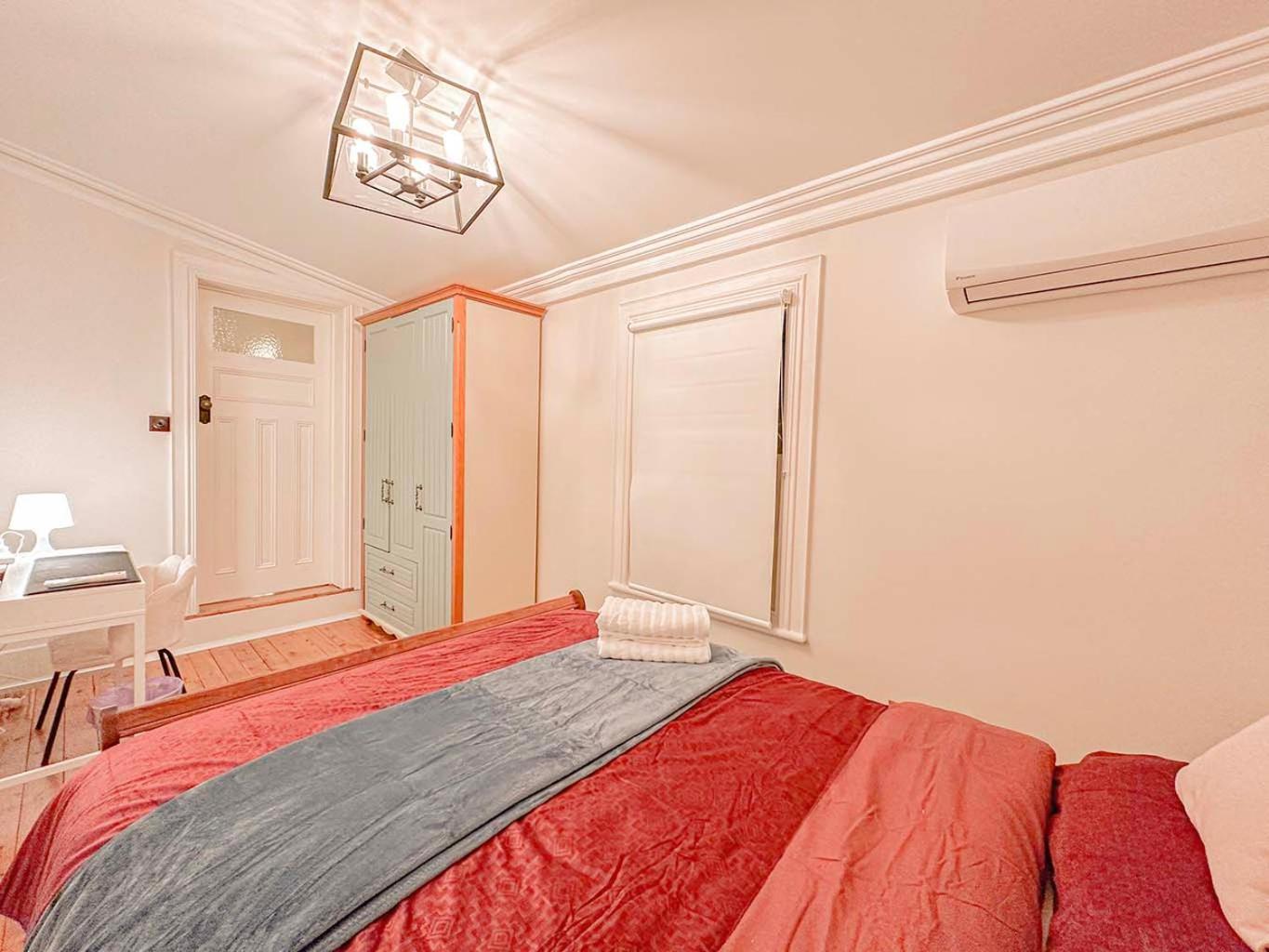 Homestay Kent St