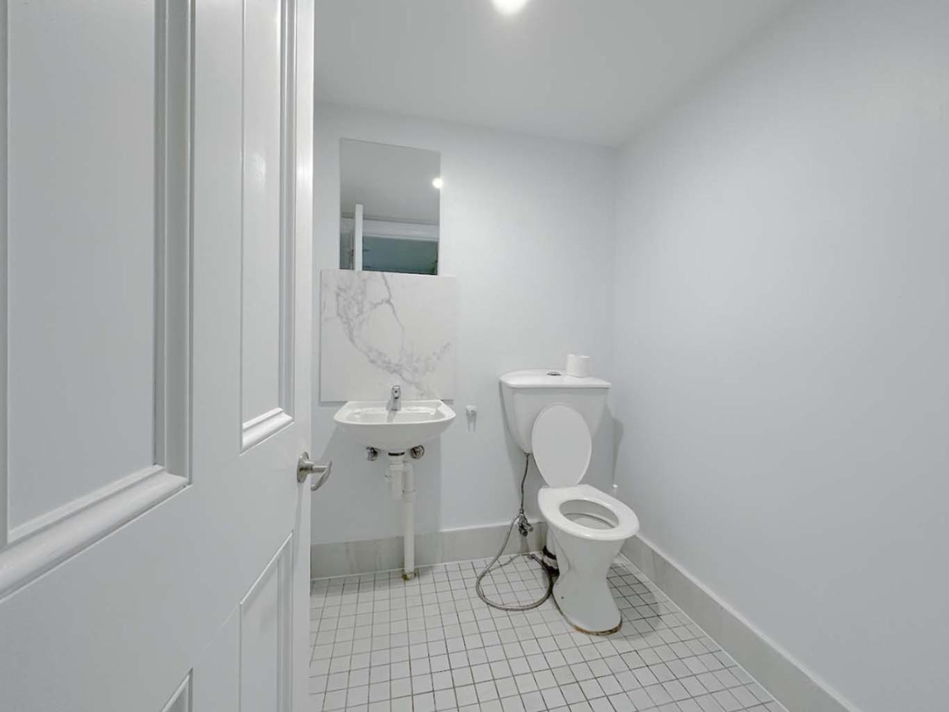 Millers Point Waterview Homestay *