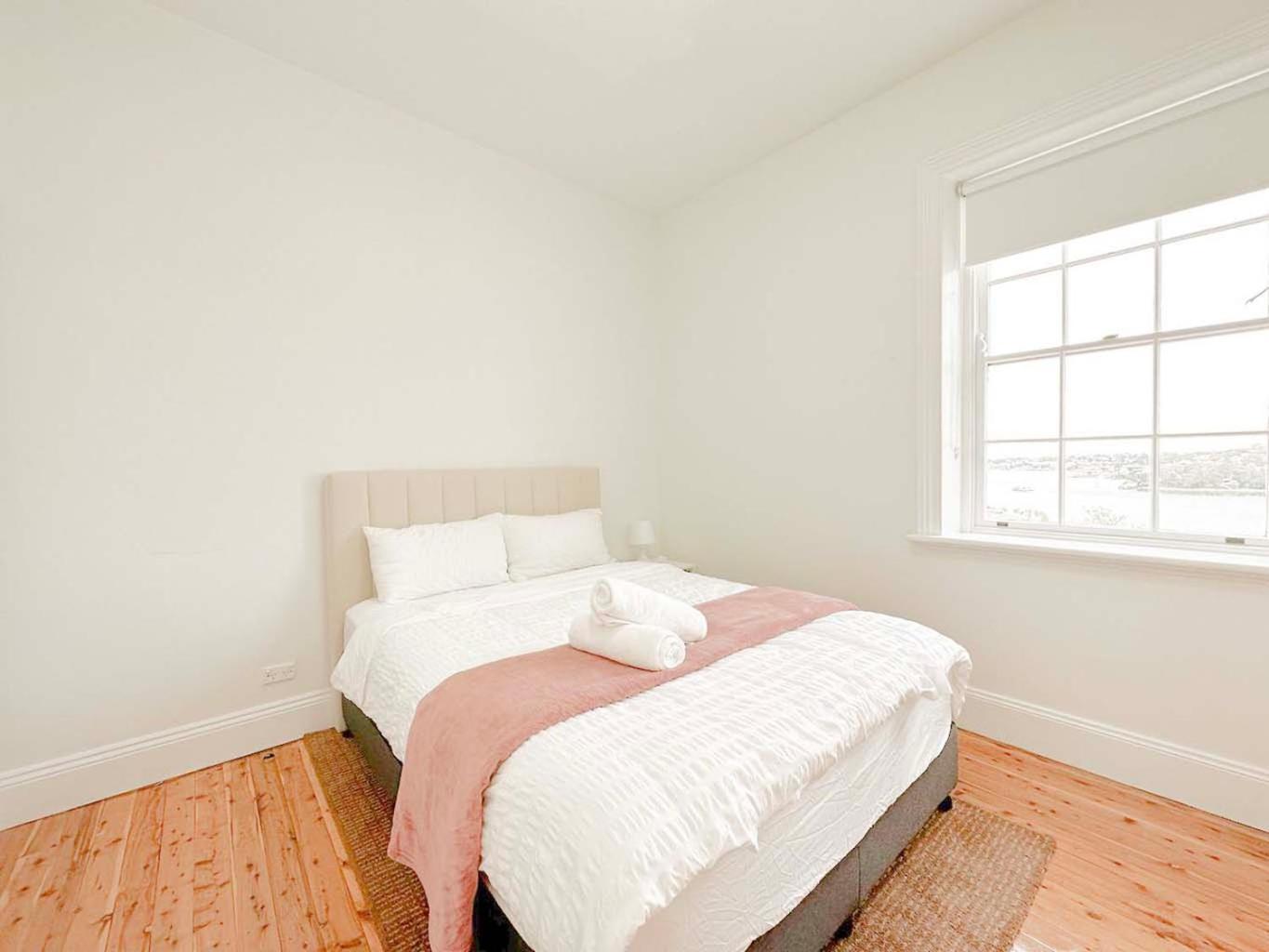 Millers Point Waterview *