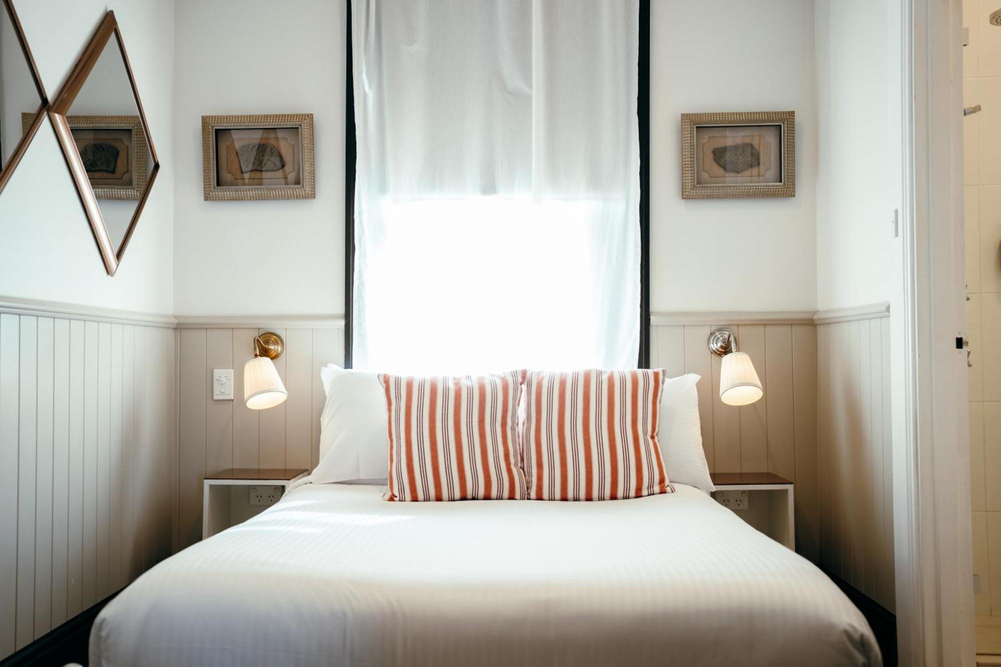 Cremorne Point Manor Guest house 4*