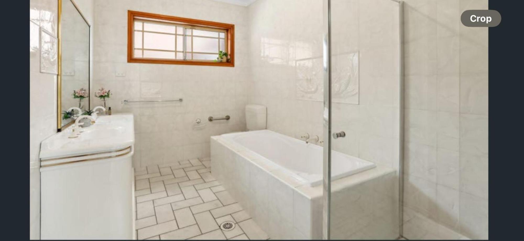Villa Luxury Next To Parks Shops