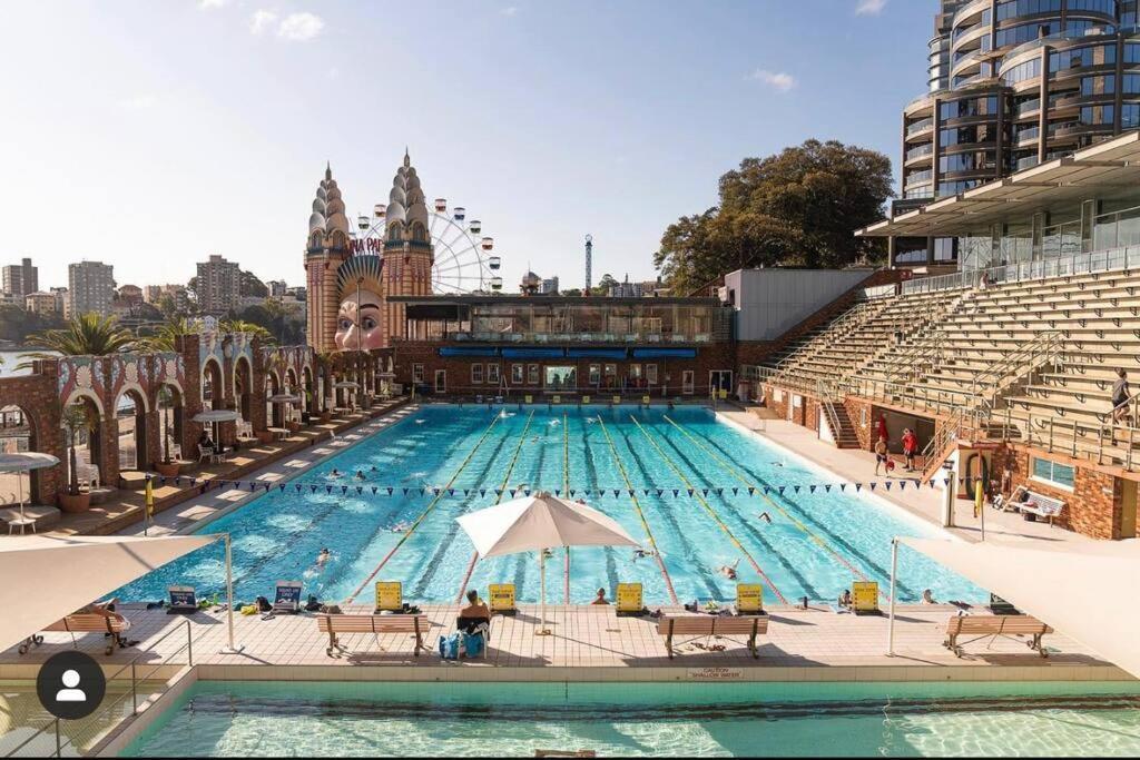 Kozyguru Milsons Point Amazing View 2 Bed Sydney
