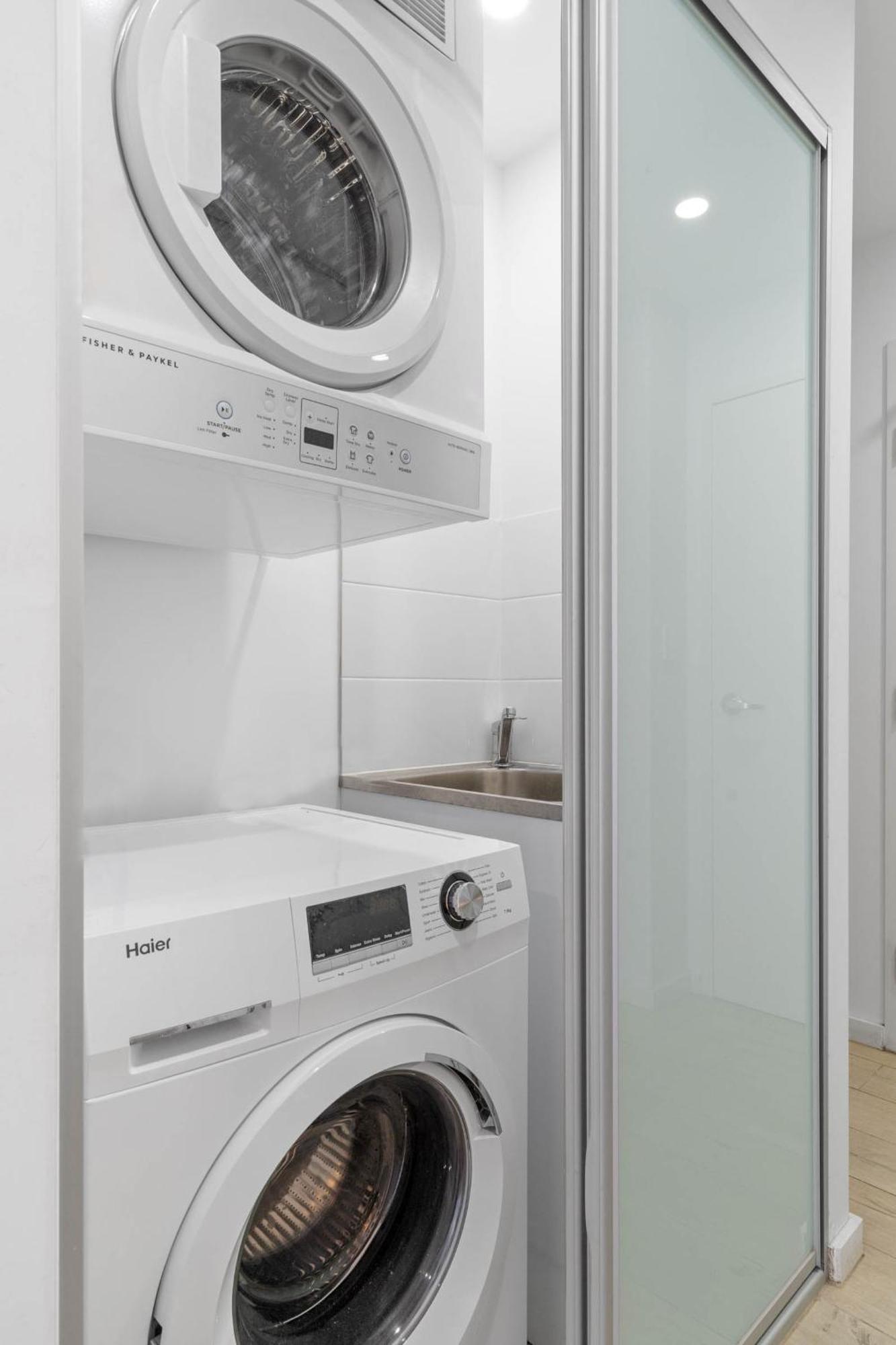 Apartment 02p Bright 2bedroom Abnb Style Nr Westfield With Free Parking